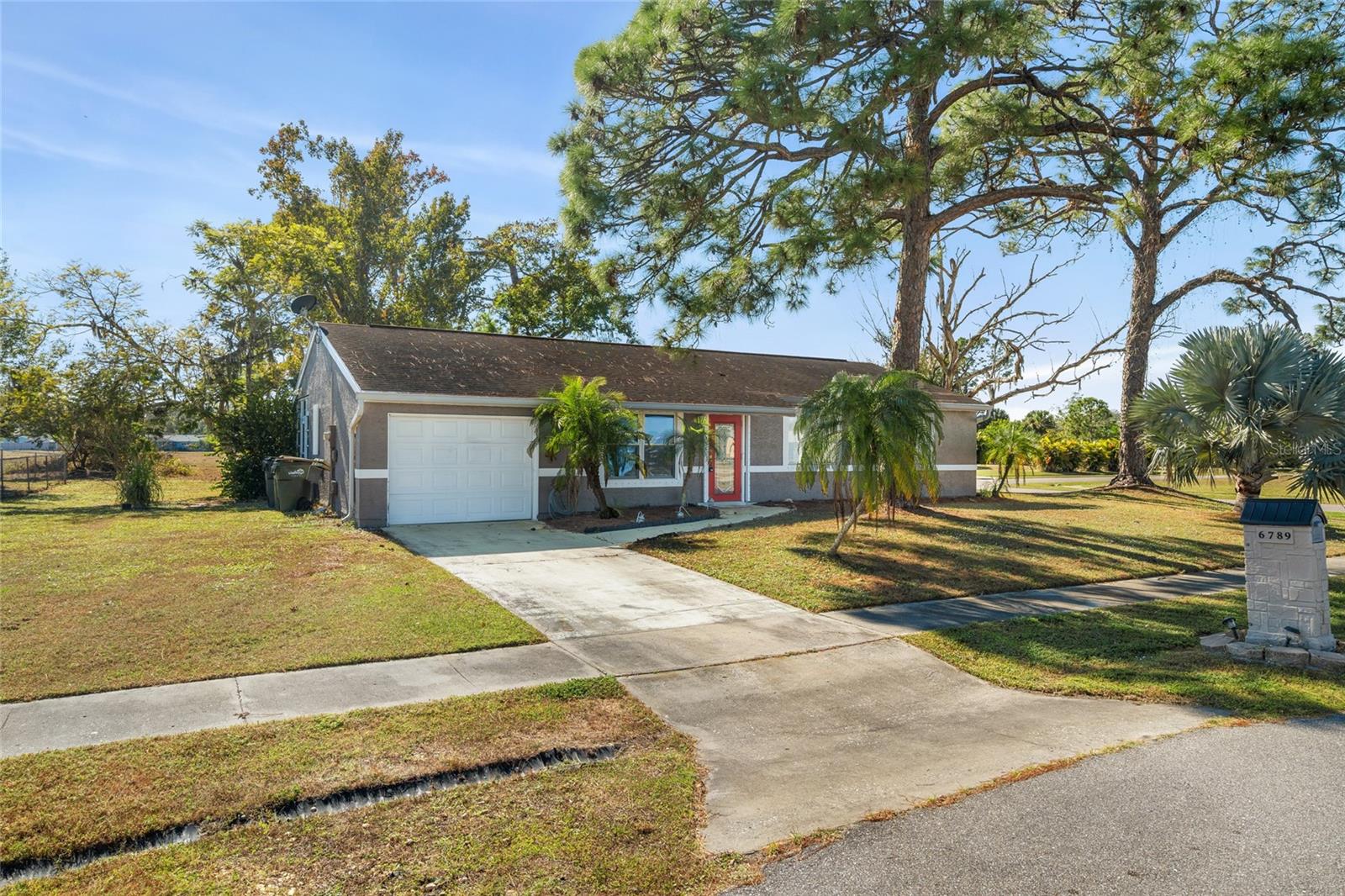 Image 4 of 33 For 6789 Miro Court