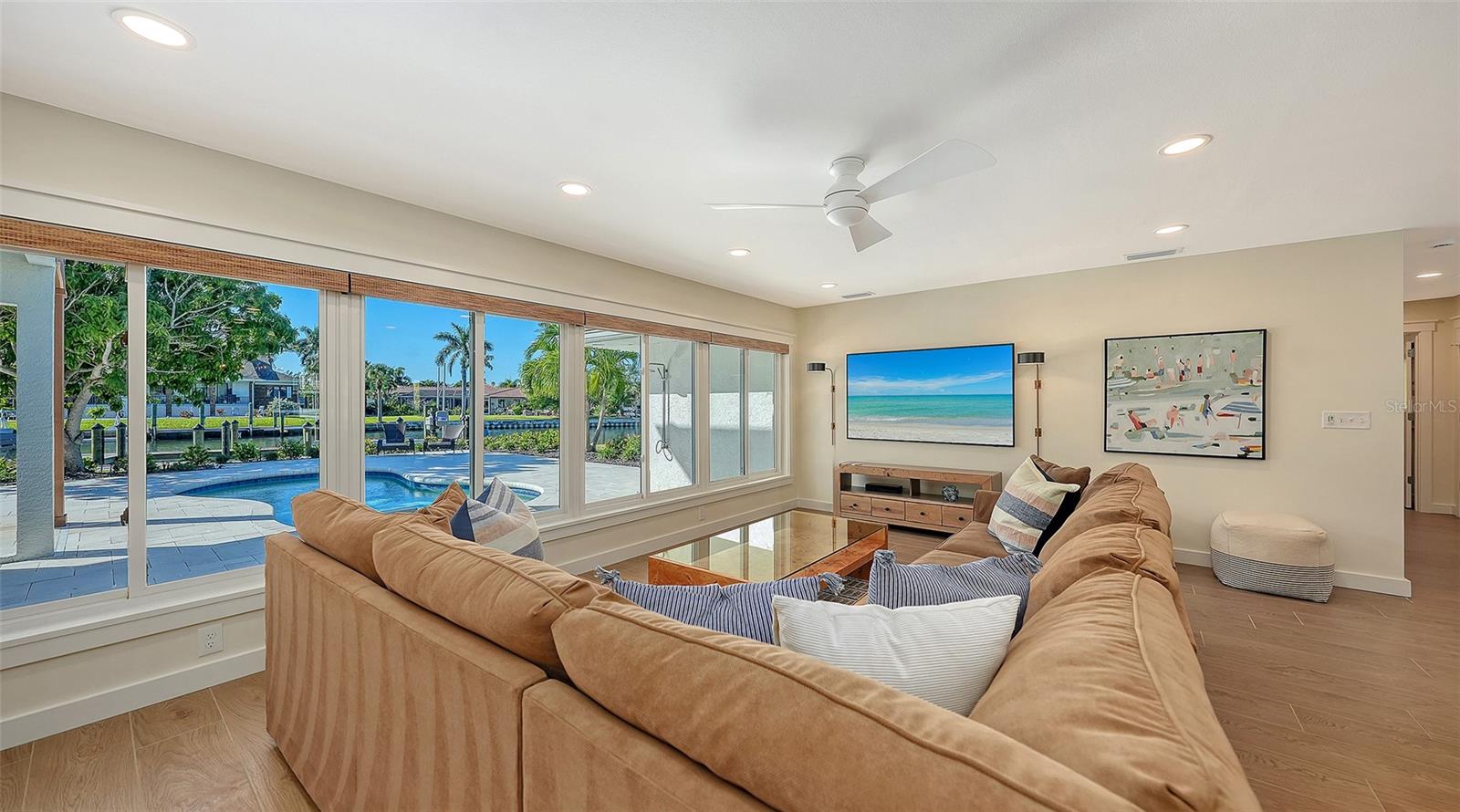 Image 25 of 69 For 690 Old Compass Road