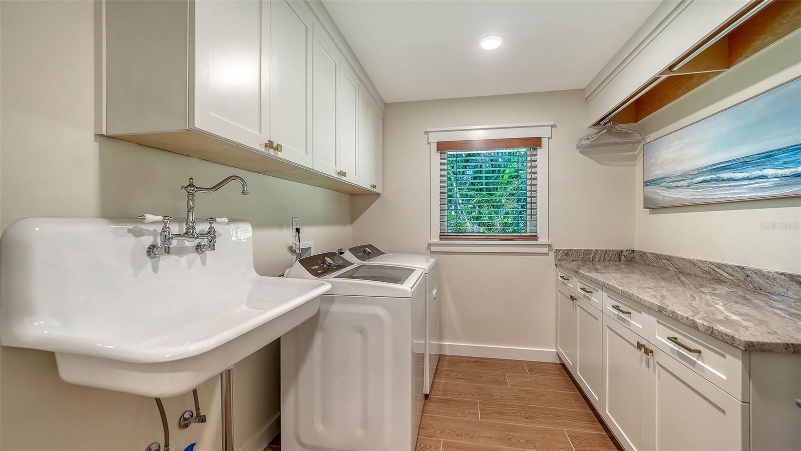 Image 48 of 69 For 690 Old Compass Road