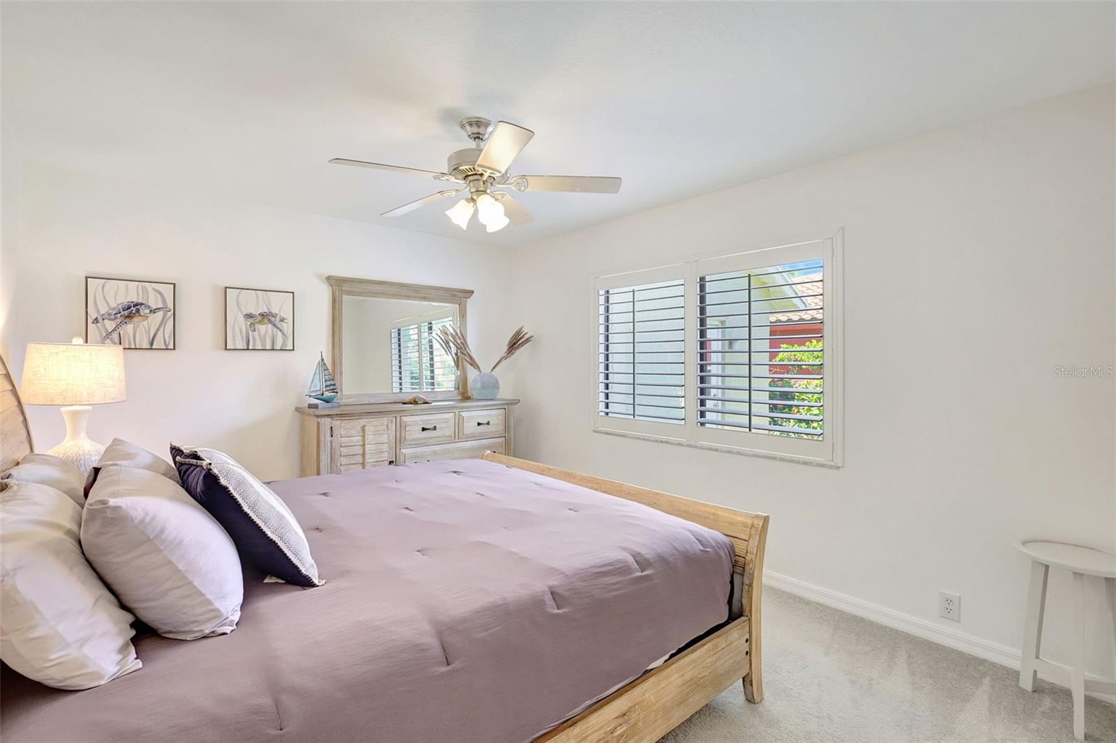 Listing photo id 39 for 4939 Fallcrest Circle