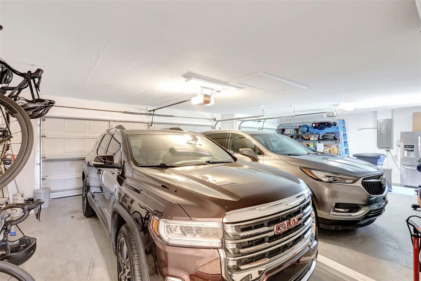 Listing photo id 49 for 4939 Fallcrest Circle