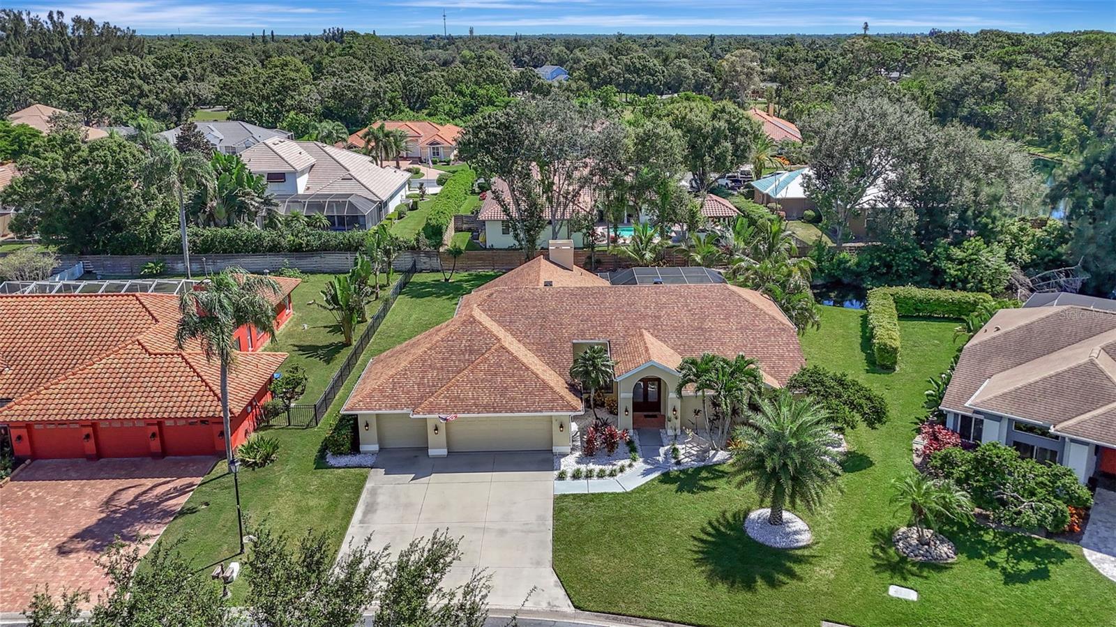 Listing photo id 54 for 4939 Fallcrest Circle