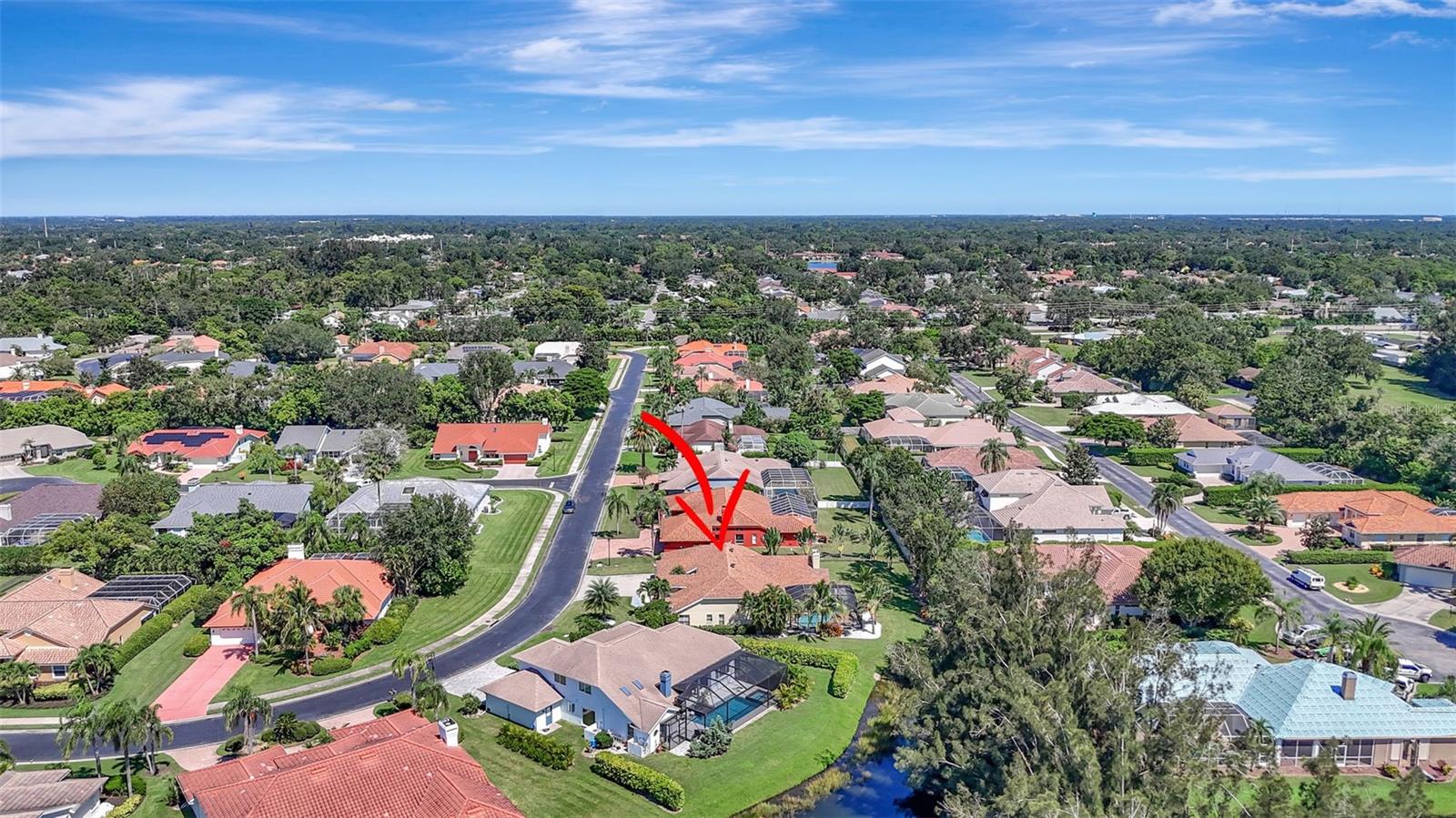 Listing photo id 68 for 4939 Fallcrest Circle