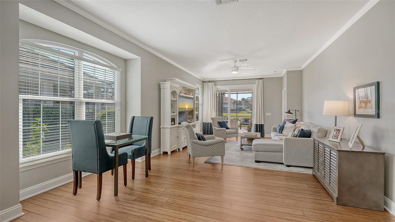 Image 10 of 64 For 7038 Woodmore Terrace