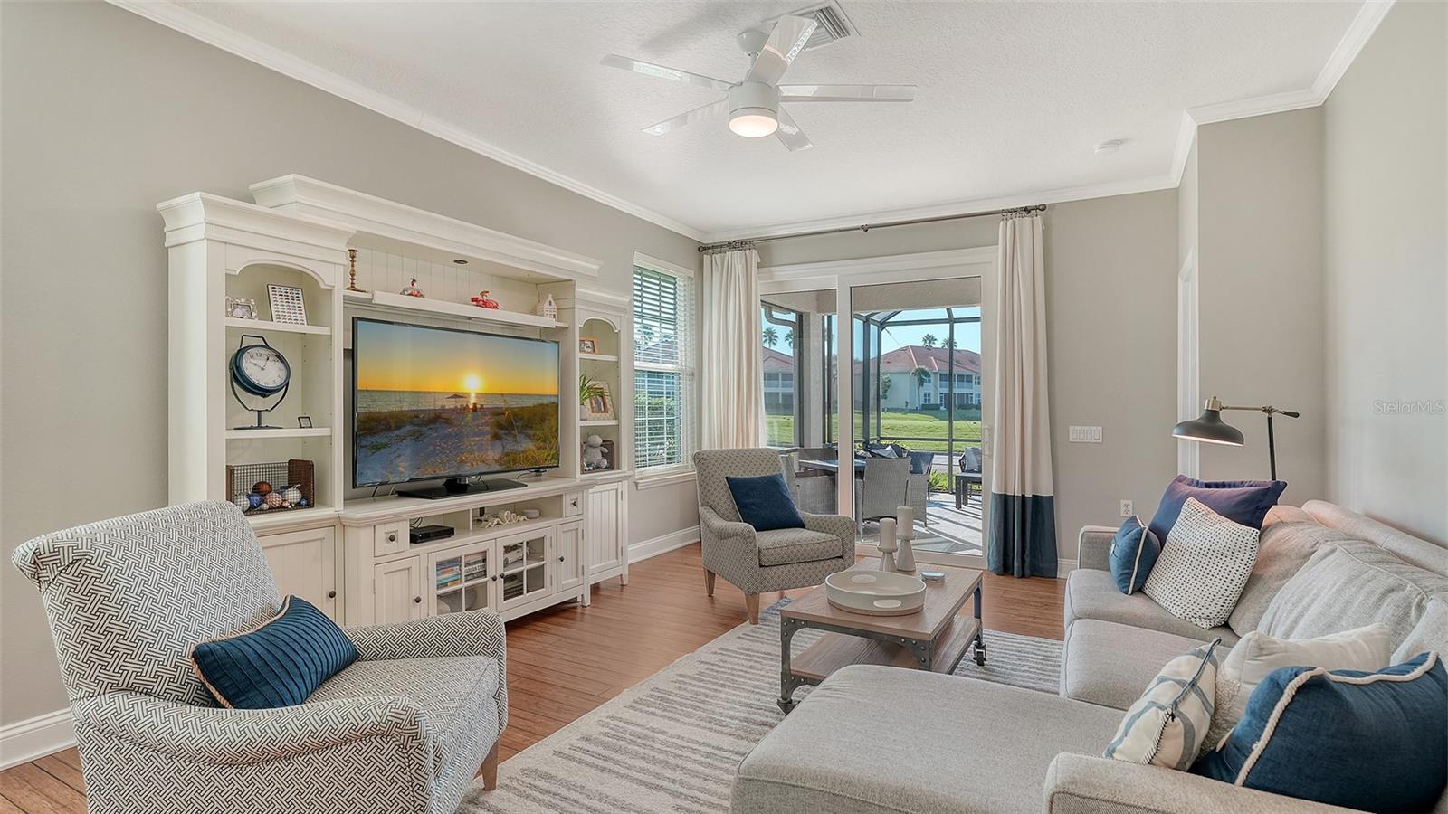 Image 12 of 64 For 7038 Woodmore Terrace