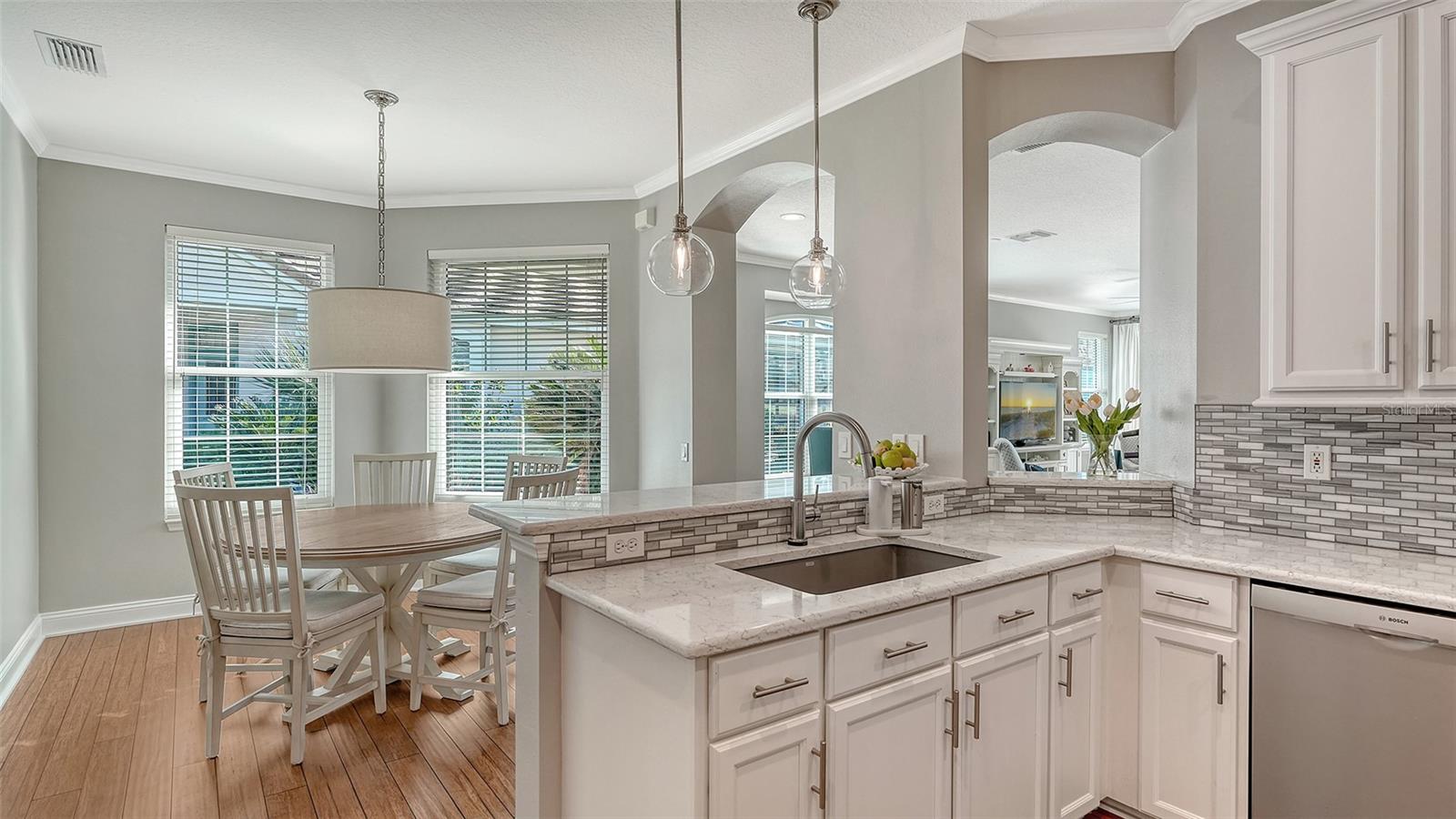 Image 17 of 64 For 7038 Woodmore Terrace