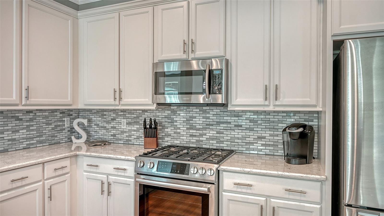 Image 19 of 64 For 7038 Woodmore Terrace