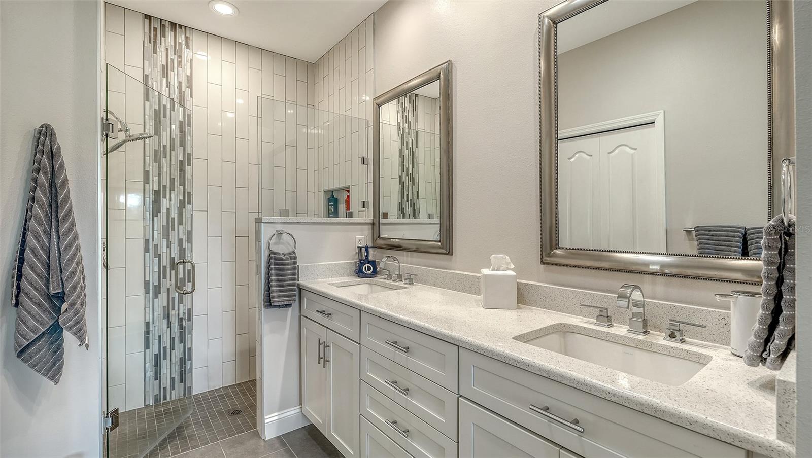 Image 29 of 64 For 7038 Woodmore Terrace