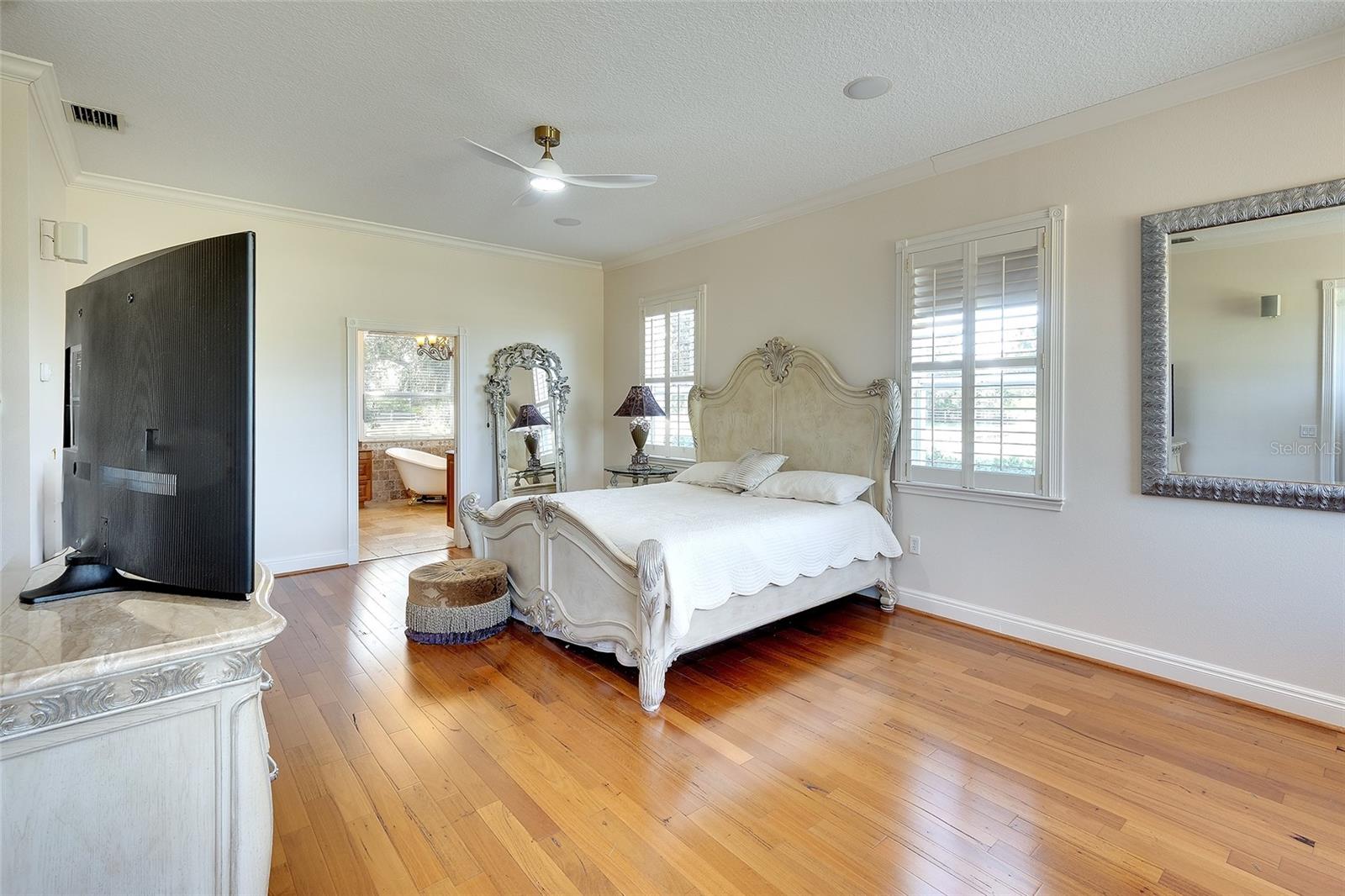 Image 15 of 68 For 20207 77th Avenue E