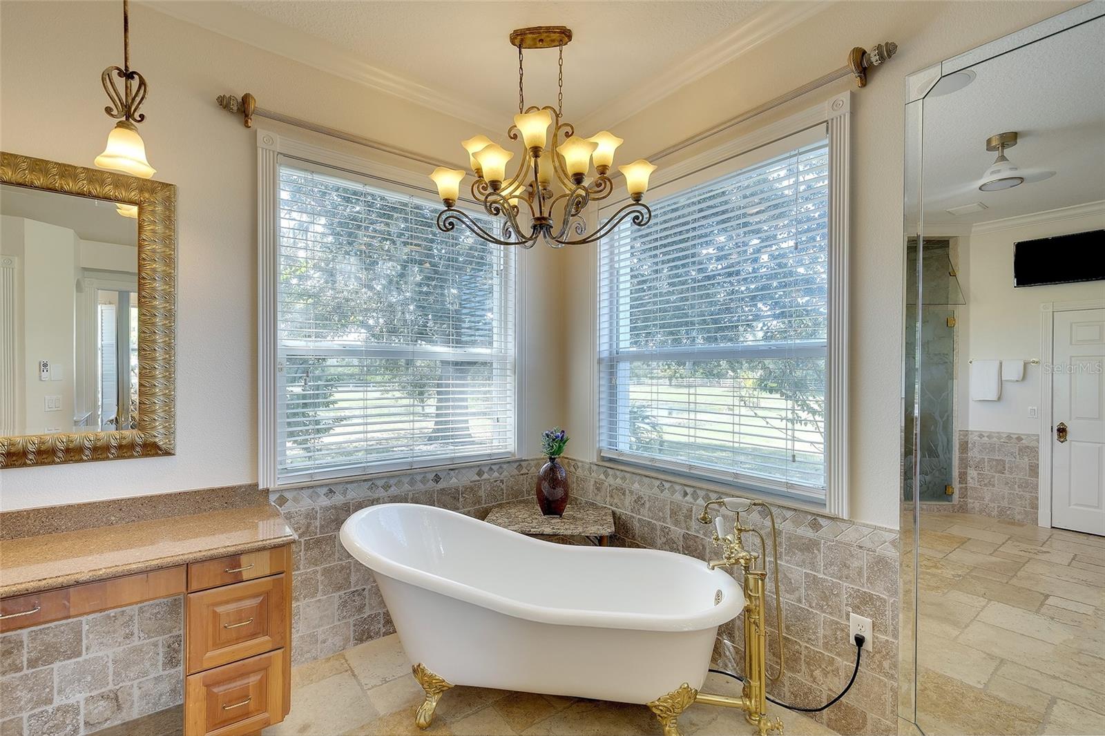 Image 17 of 68 For 20207 77th Avenue E