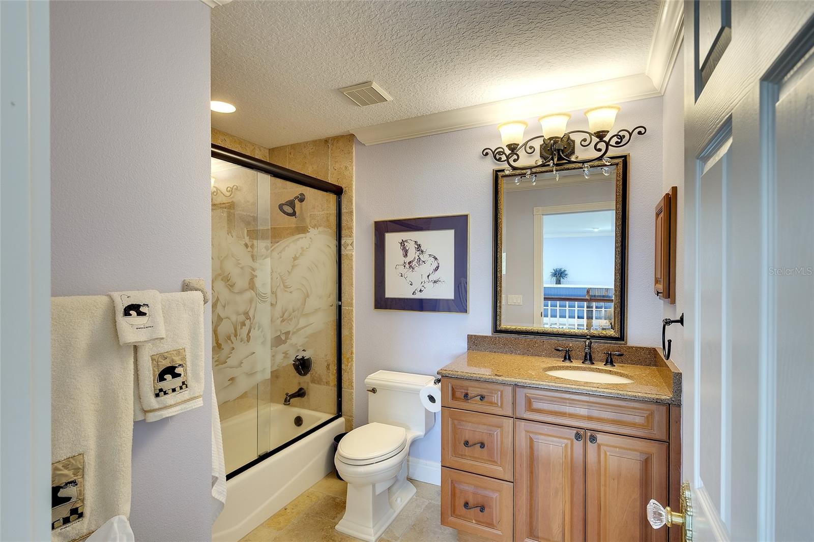 Image 25 of 68 For 20207 77th Avenue E