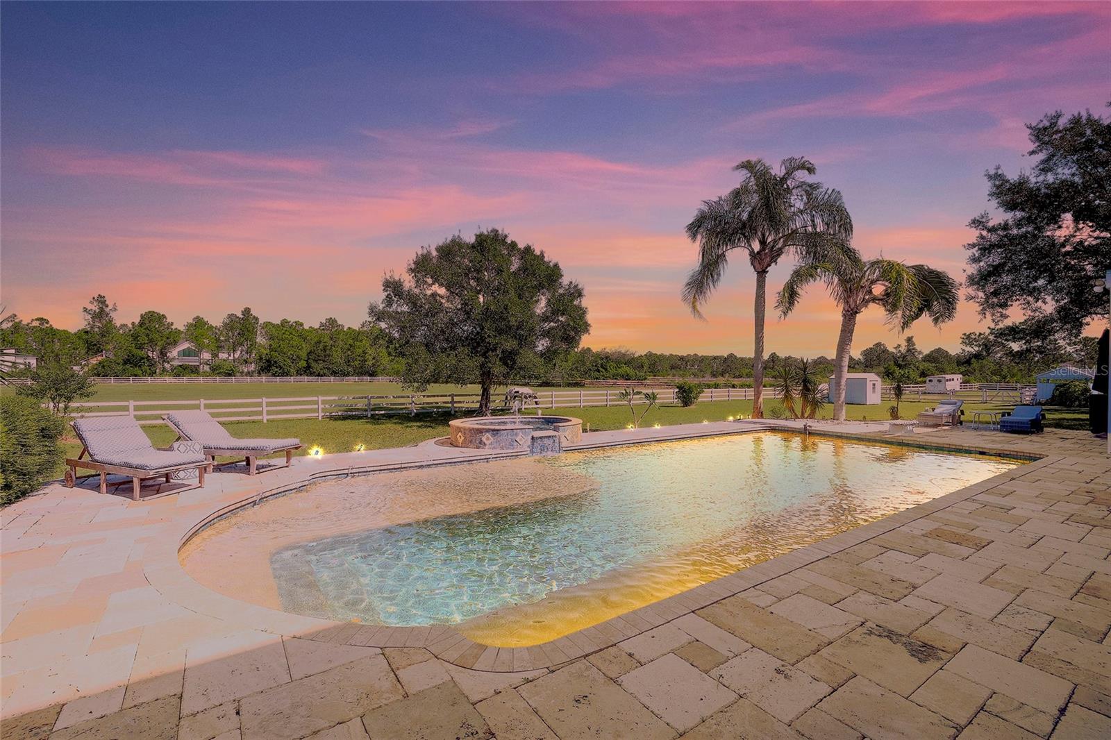 Image 40 of 68 For 20207 77th Avenue E