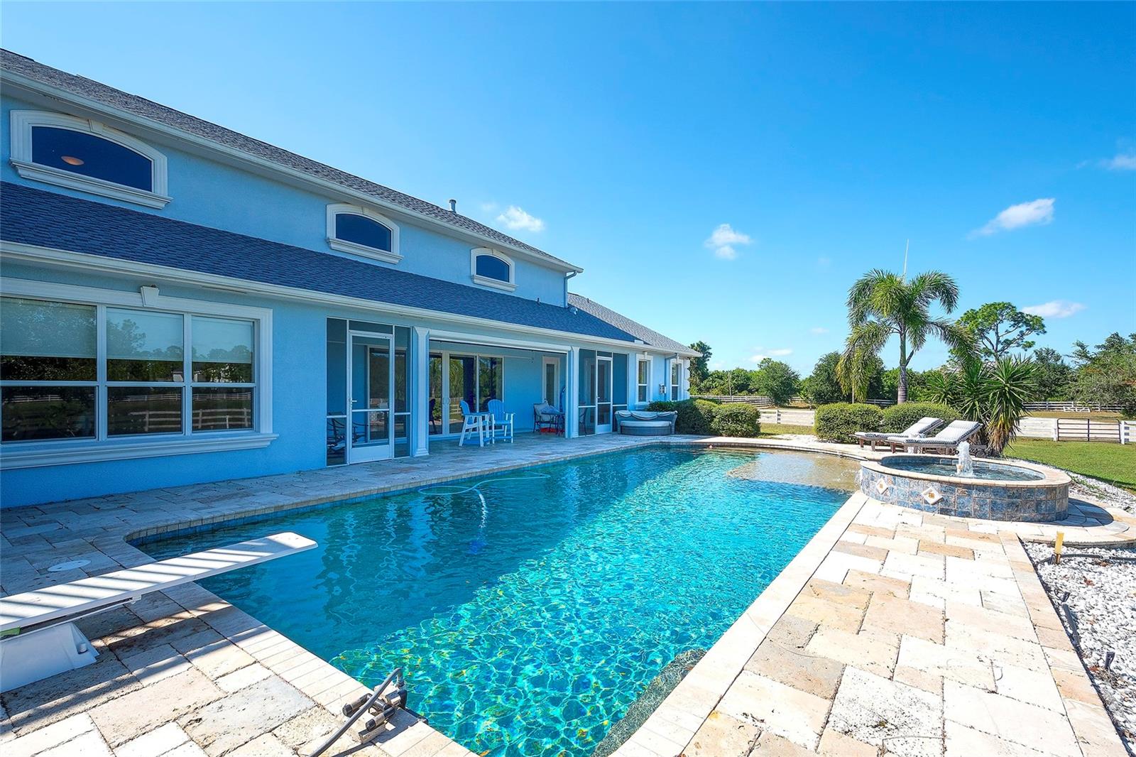 Image 42 of 68 For 20207 77th Avenue E