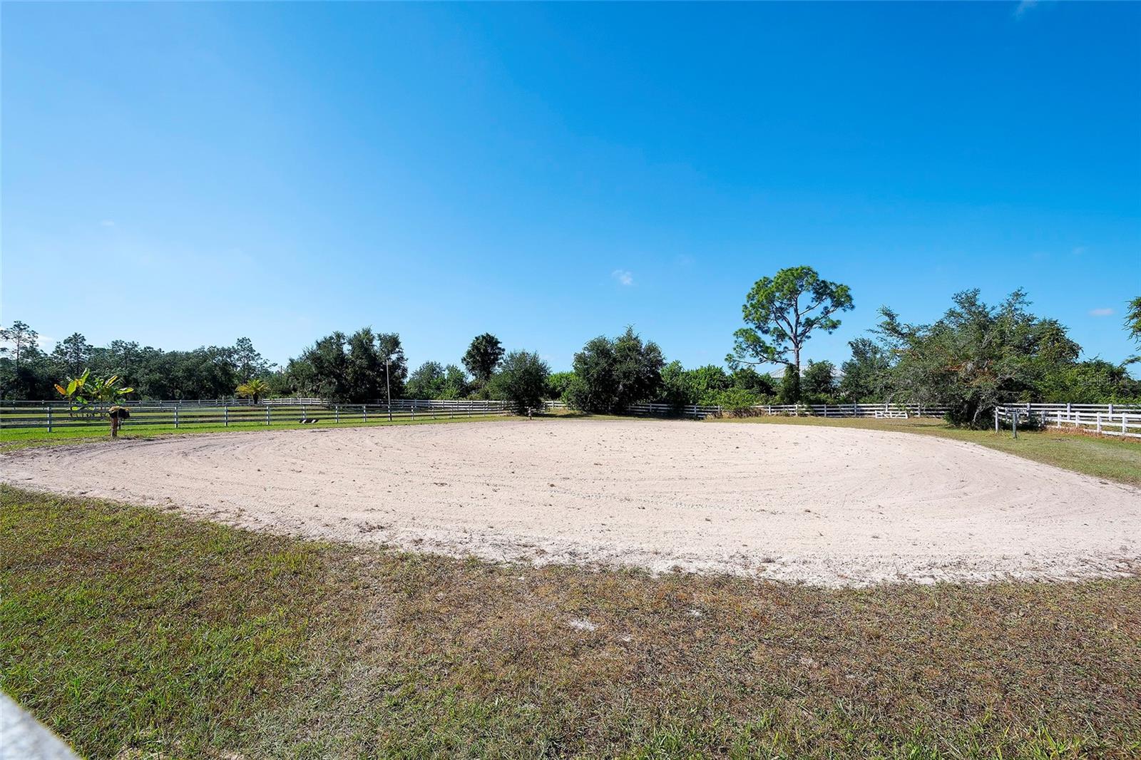 Image 64 of 68 For 20207 77th Avenue E