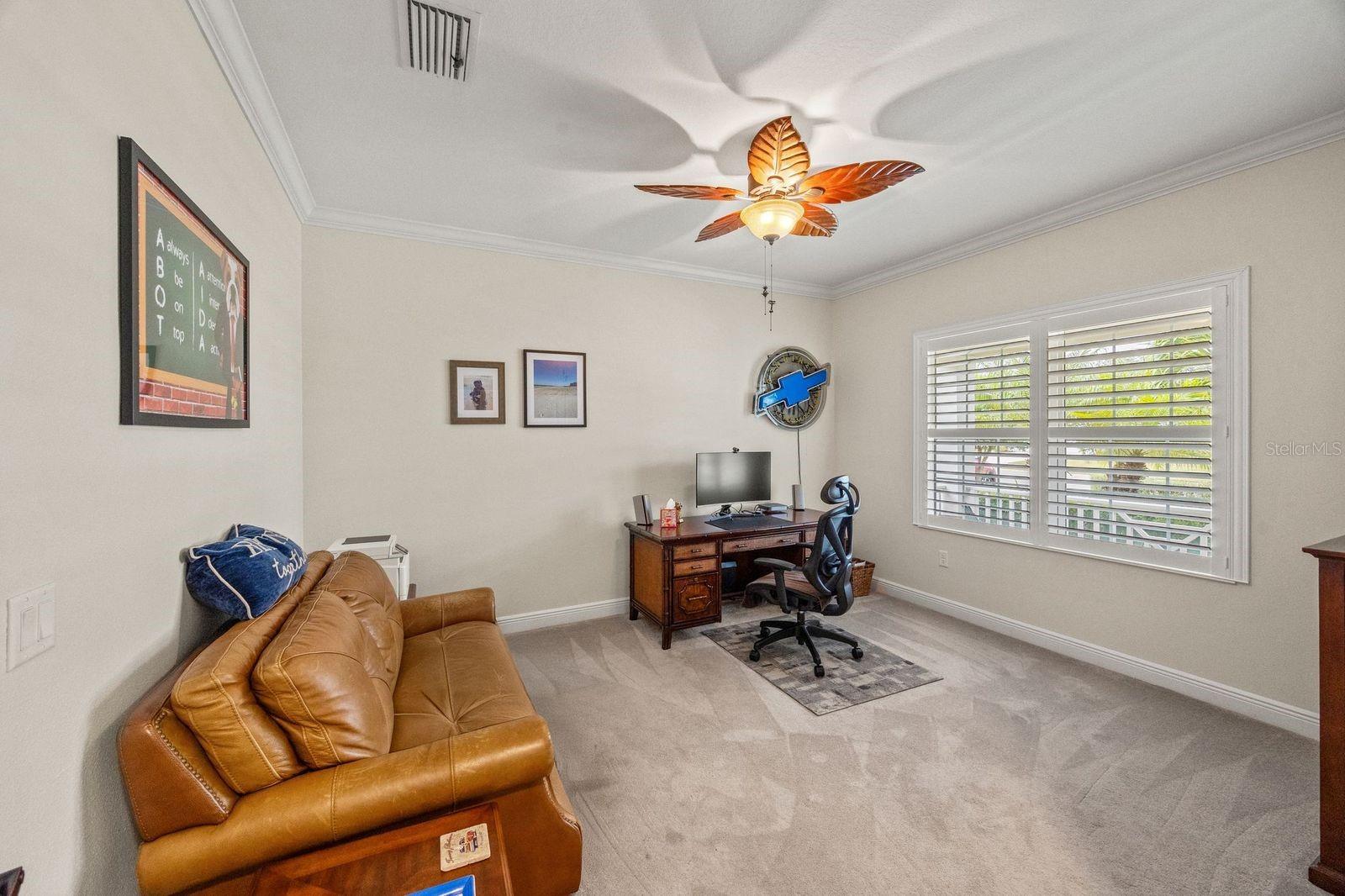 Image 11 of 50 For 7586 Ridgelake Circle