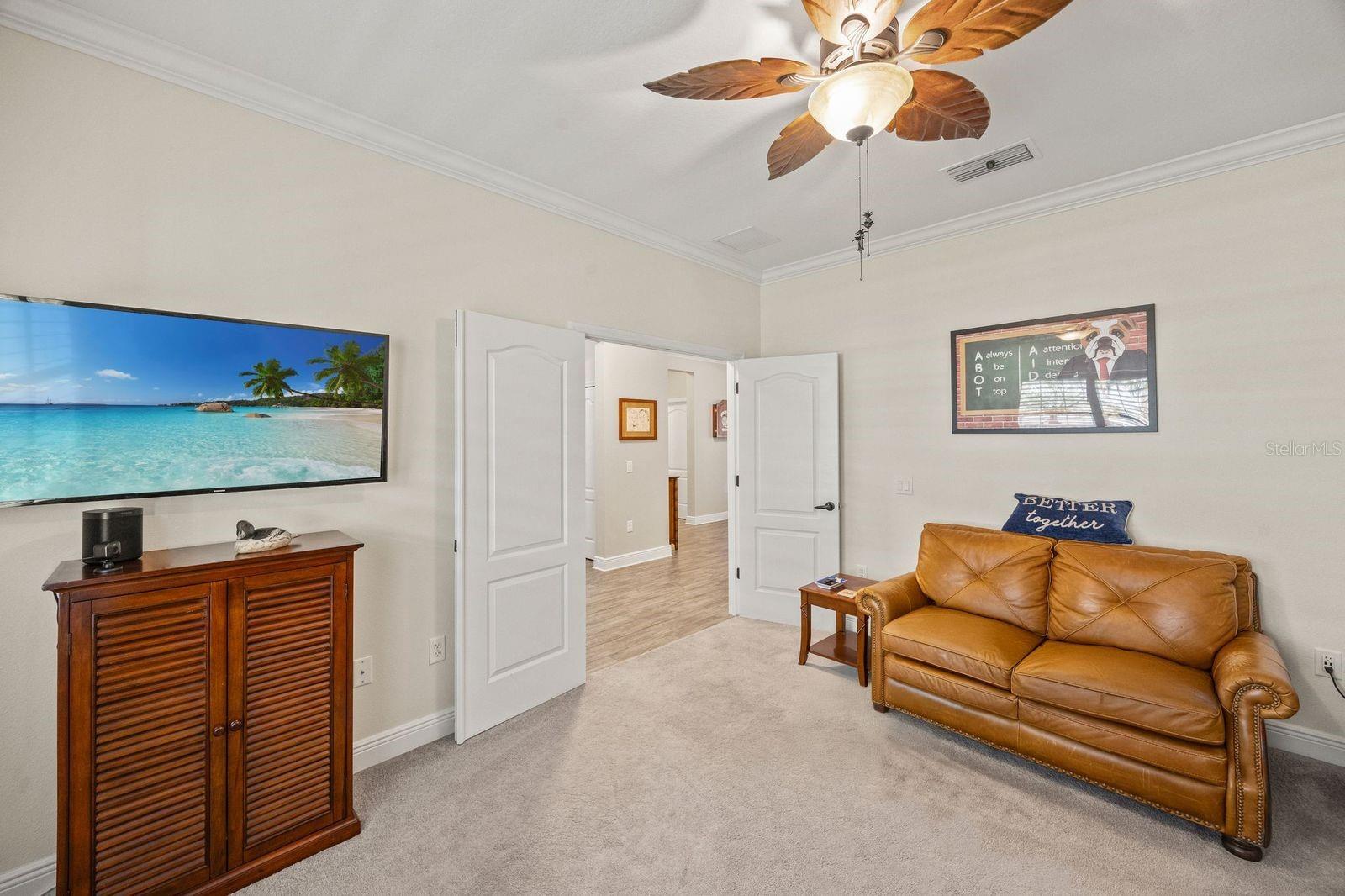 Image 12 of 50 For 7586 Ridgelake Circle