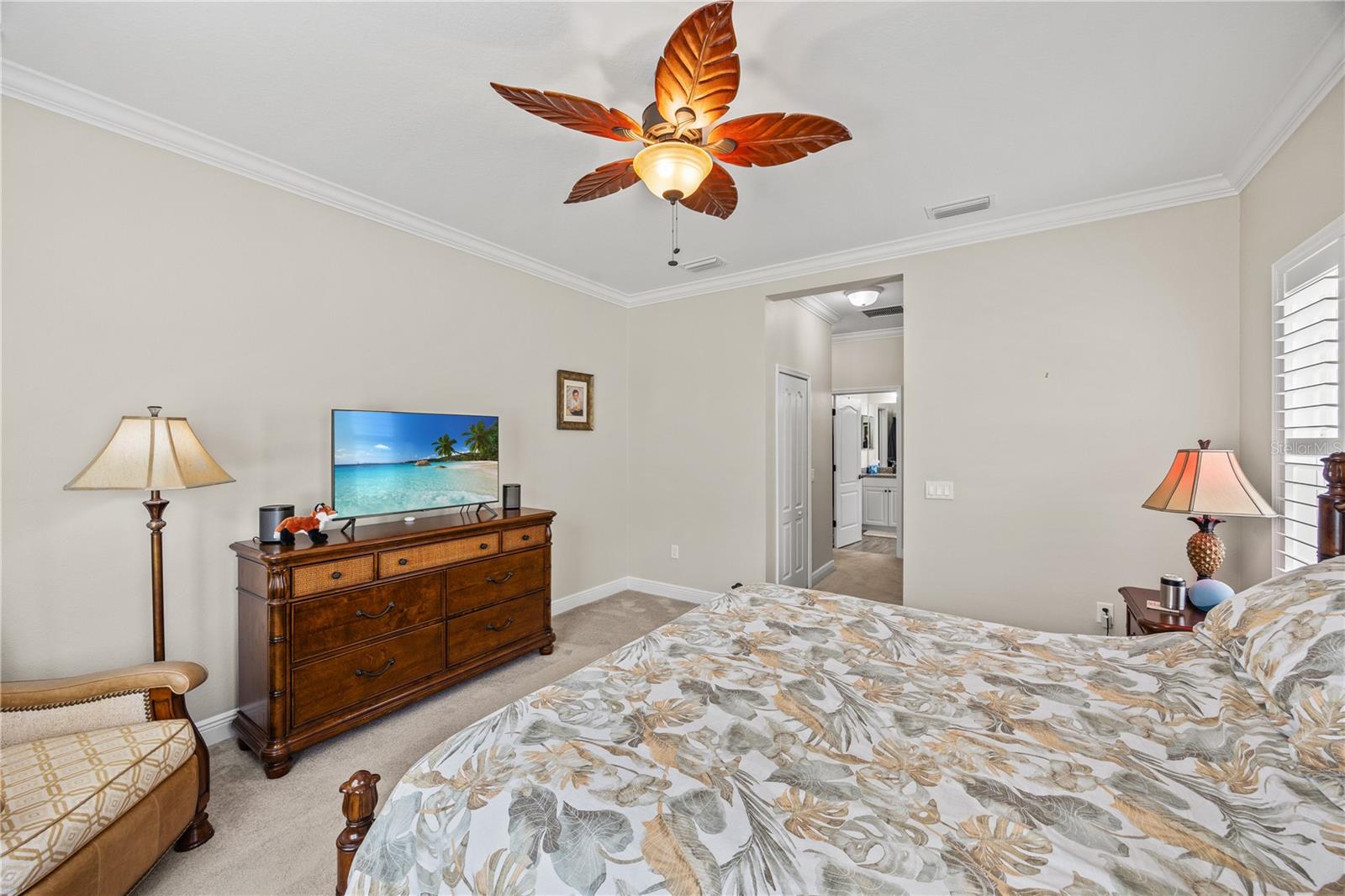 Image 15 of 50 For 7586 Ridgelake Circle