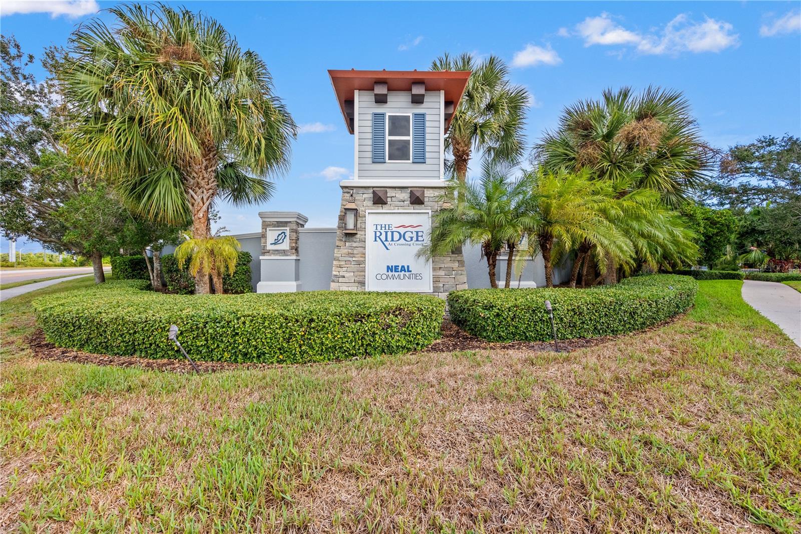 Image 44 of 50 For 7586 Ridgelake Circle