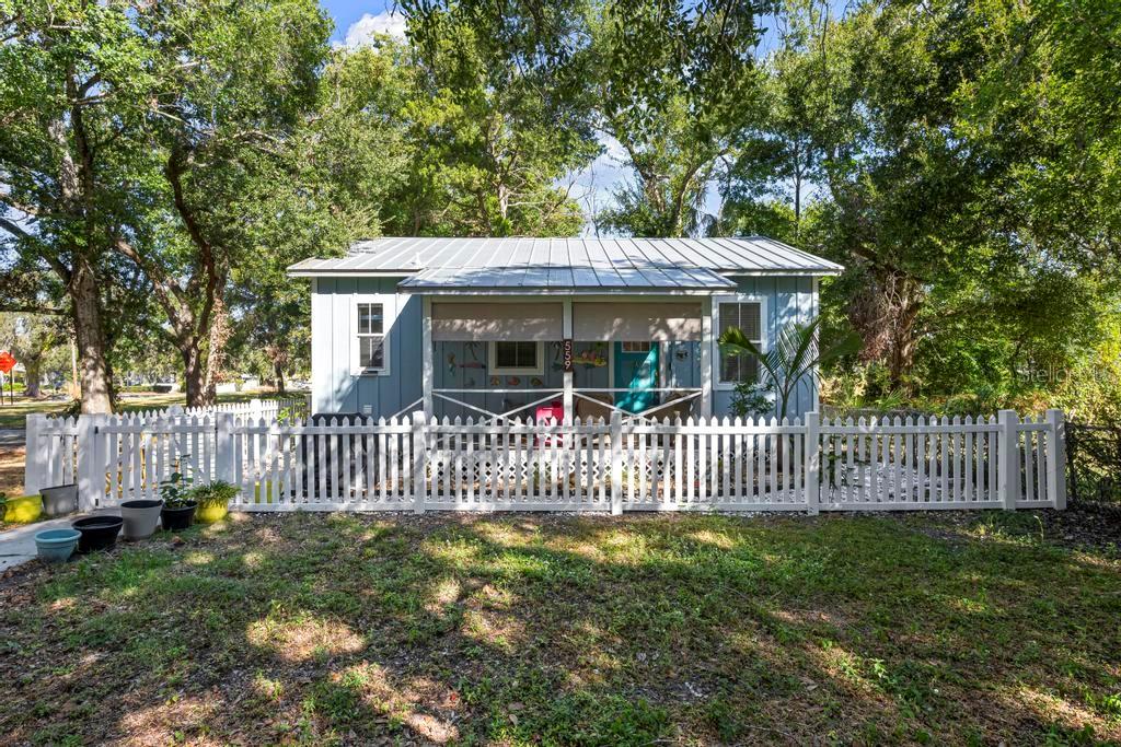 Details for 559 18th Street E, BRADENTON, FL 34208
