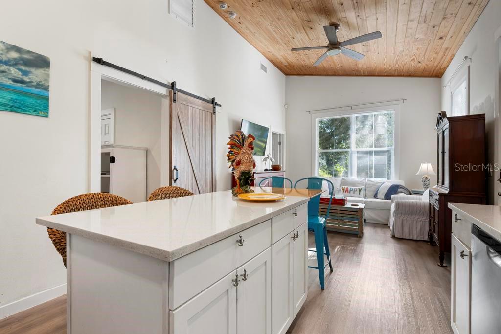 Image 11 of 26 For 559 18th Street E