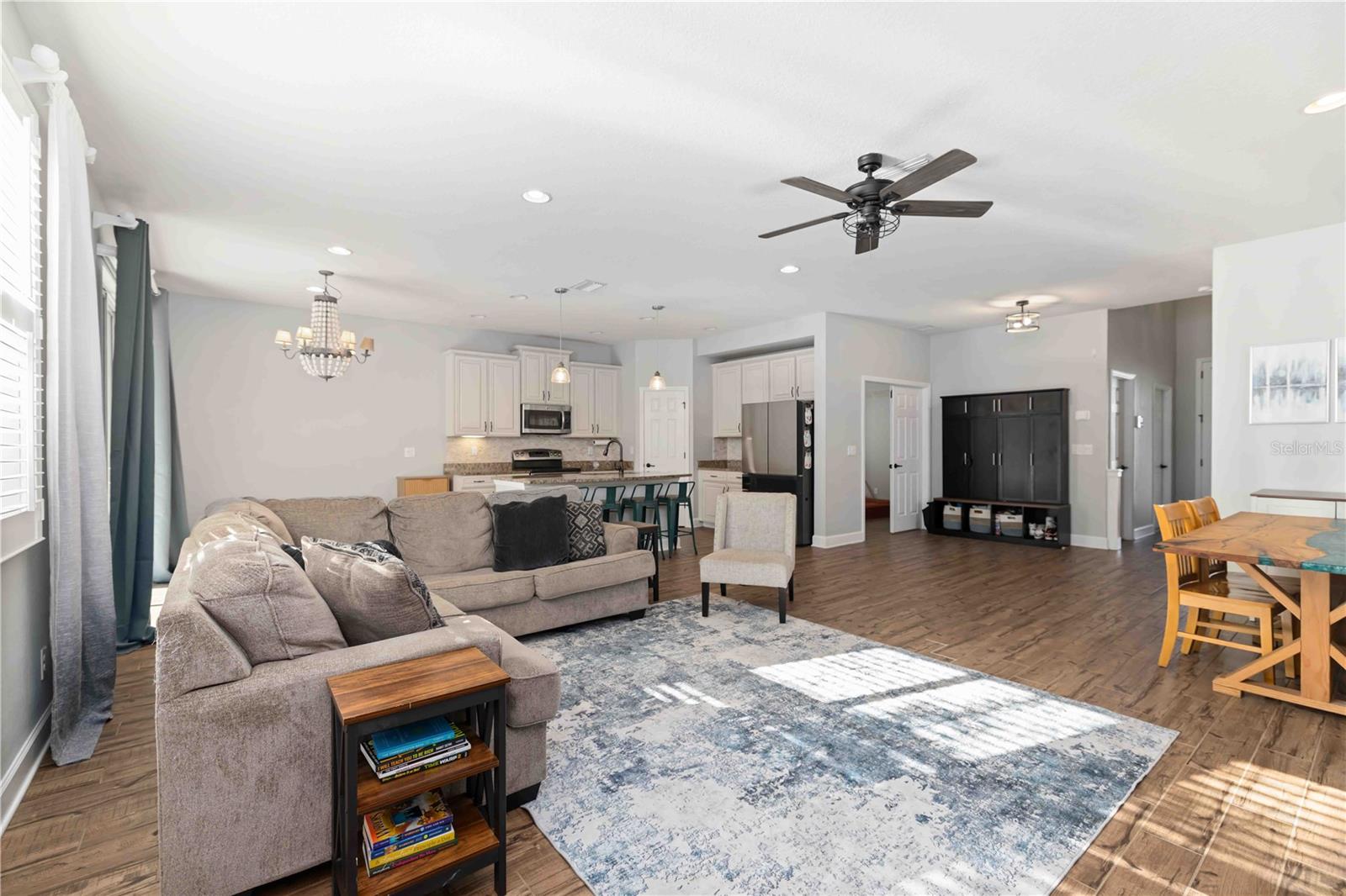 Image 10 of 52 For 8353 Nandina Drive