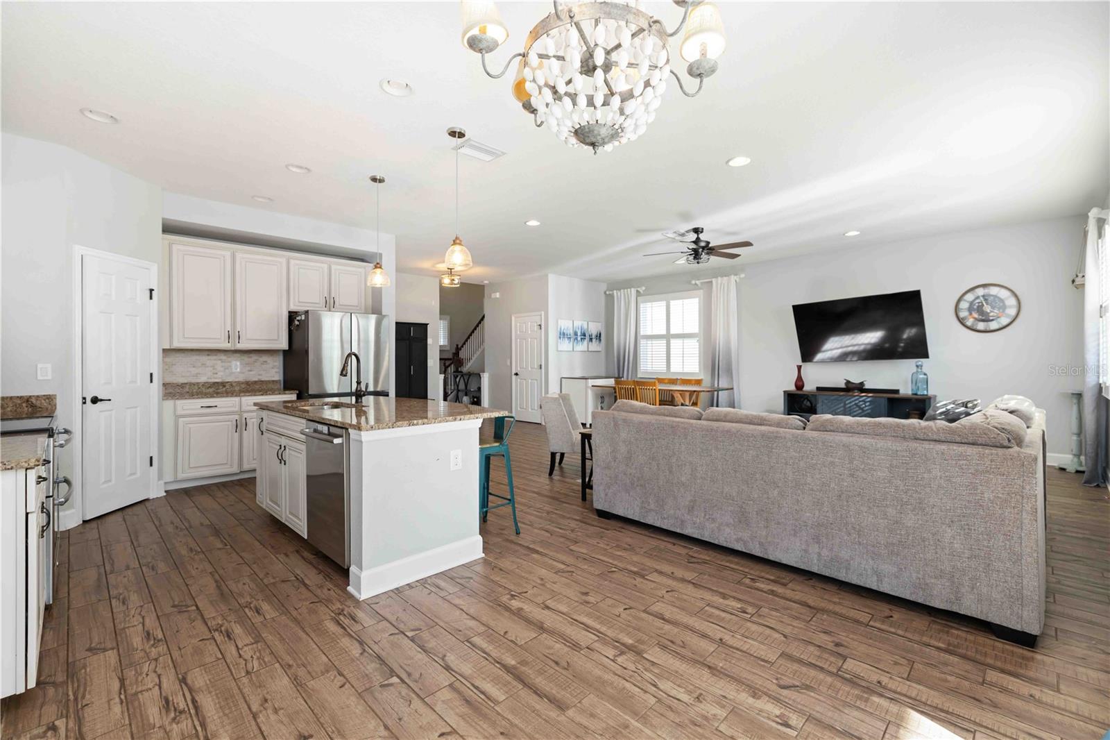 Image 17 of 52 For 8353 Nandina Drive