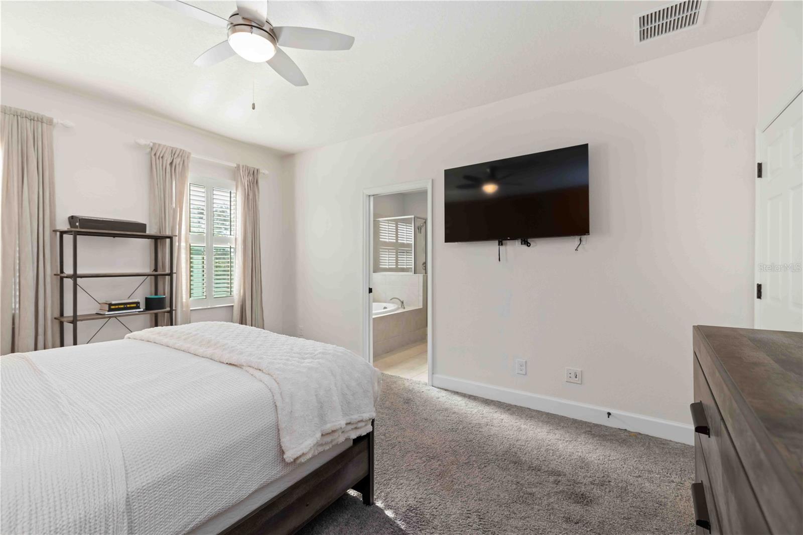 Image 28 of 52 For 8353 Nandina Drive