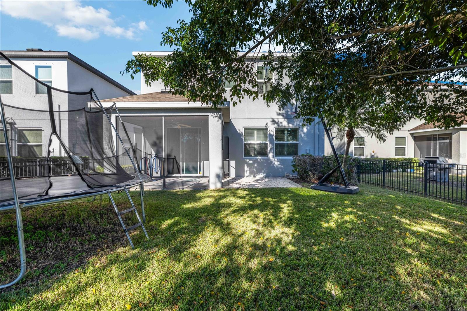 Image 43 of 52 For 8353 Nandina Drive