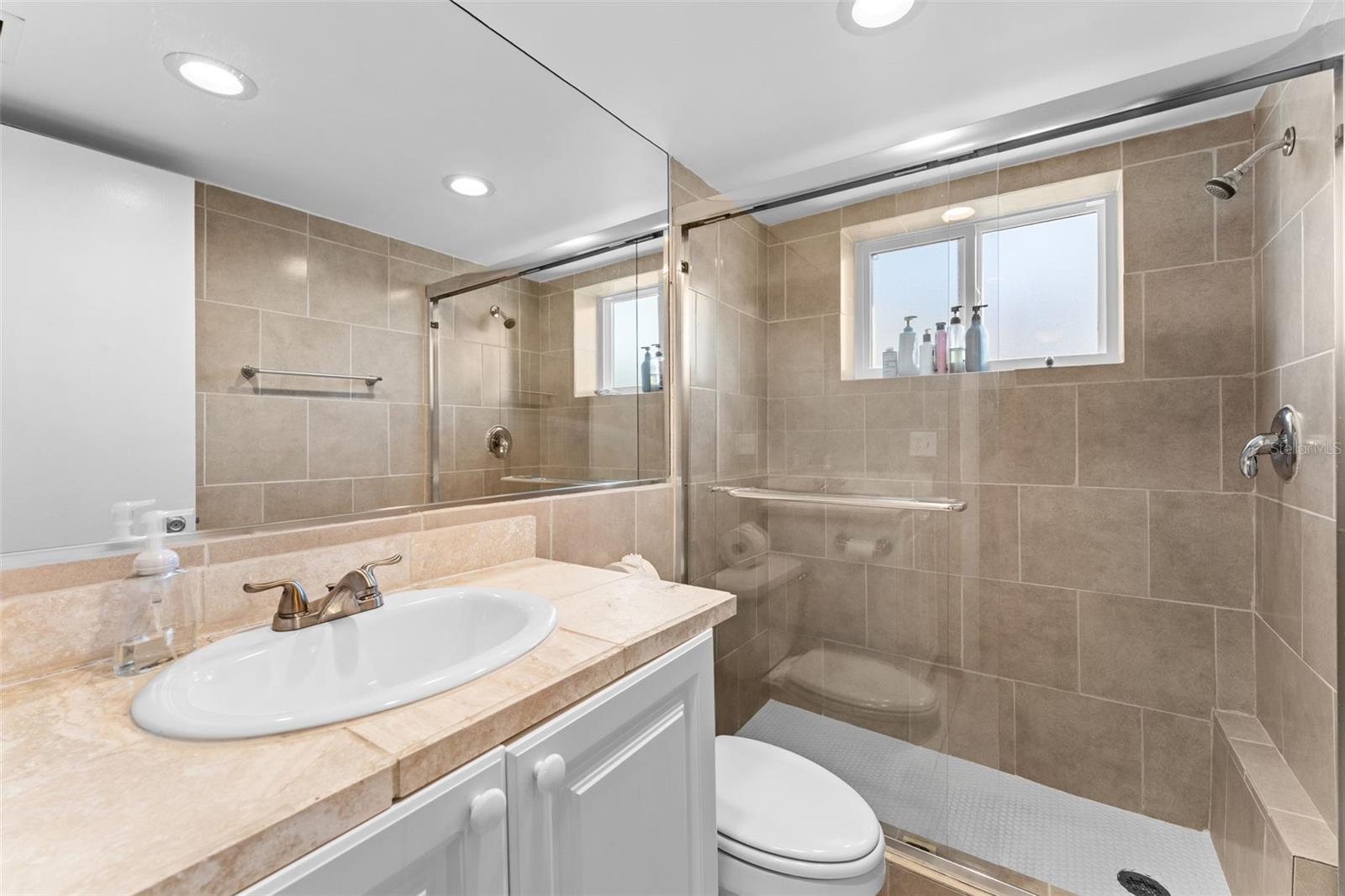 Image 20 of 26 For 3806 Gulf Of Mexico Drive C102