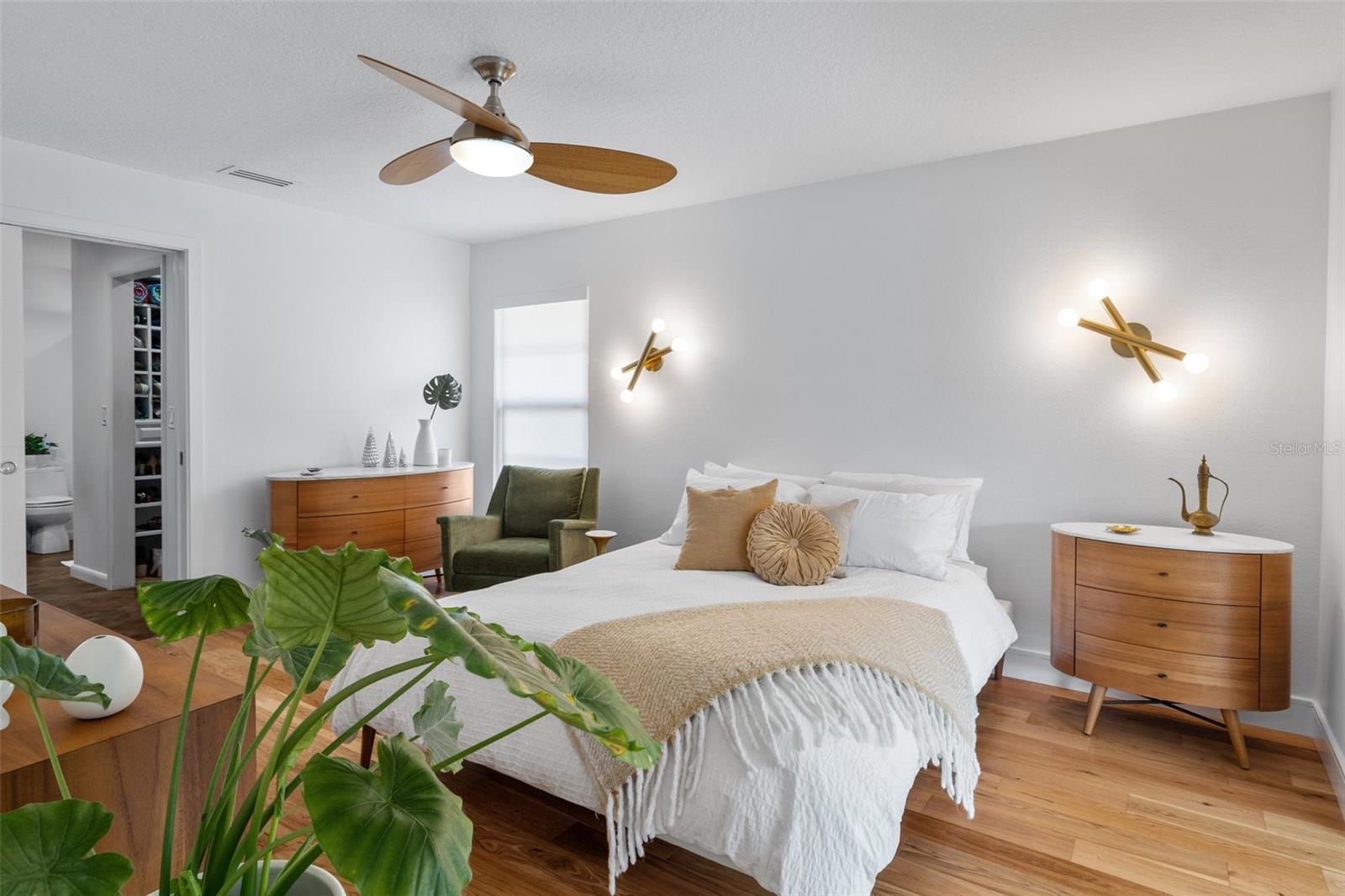 Image 24 of 40 For 8089 Wysocki Court