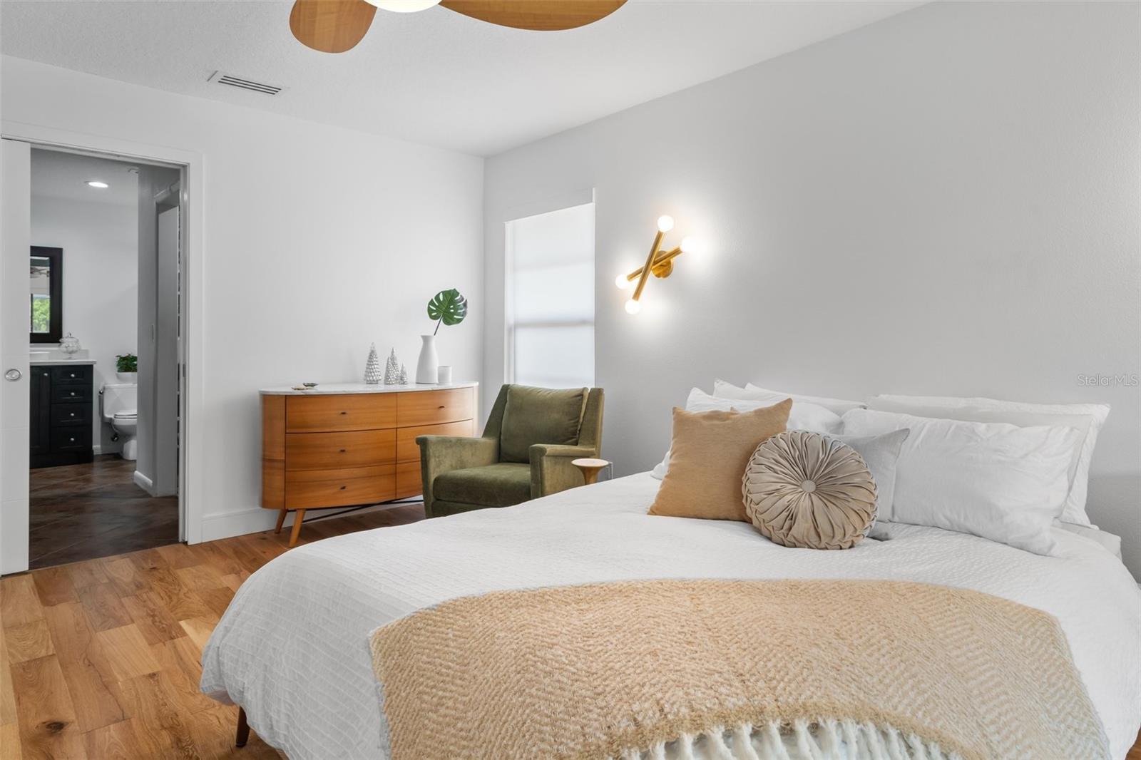 Image 25 of 40 For 8089 Wysocki Court