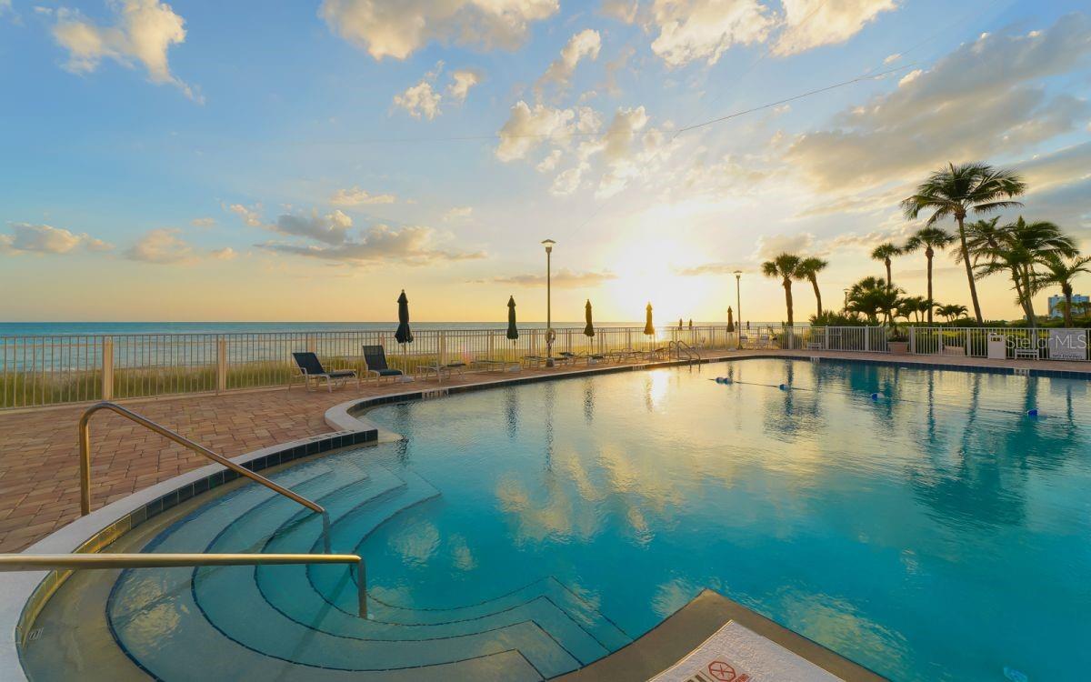 Image 26 of 41 For 603 Longboat Club Road 402n