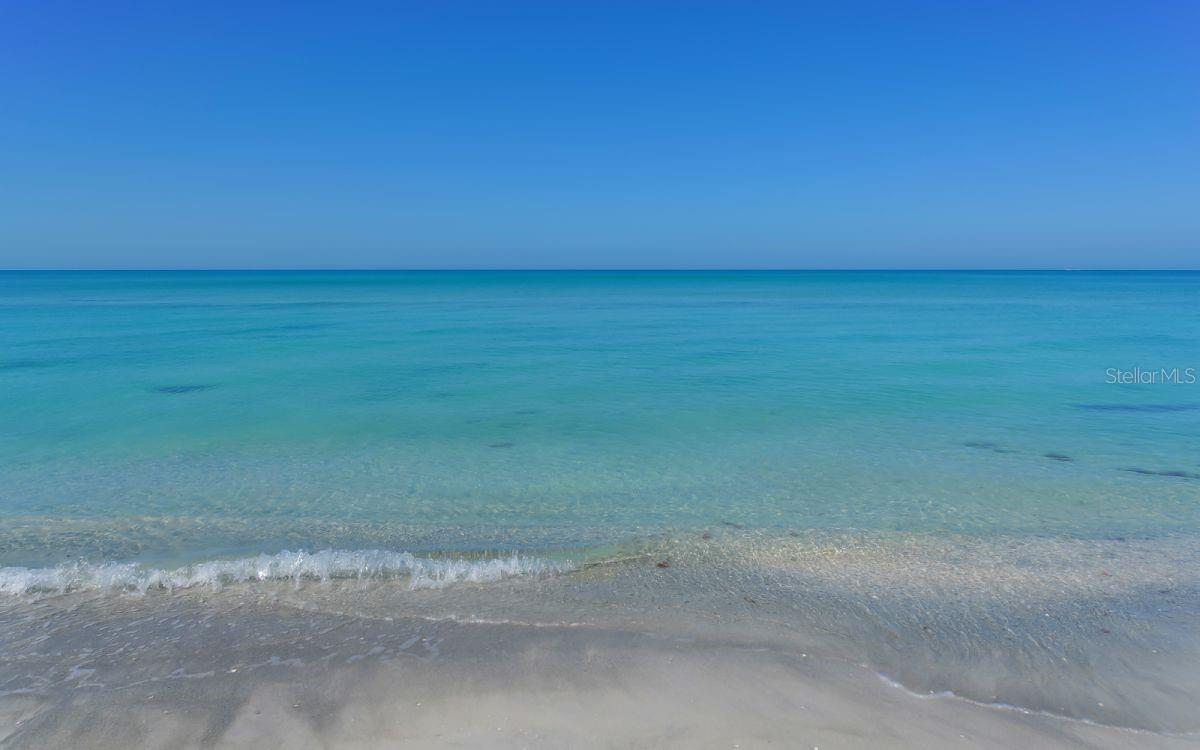 Image 33 of 41 For 603 Longboat Club Road 402n