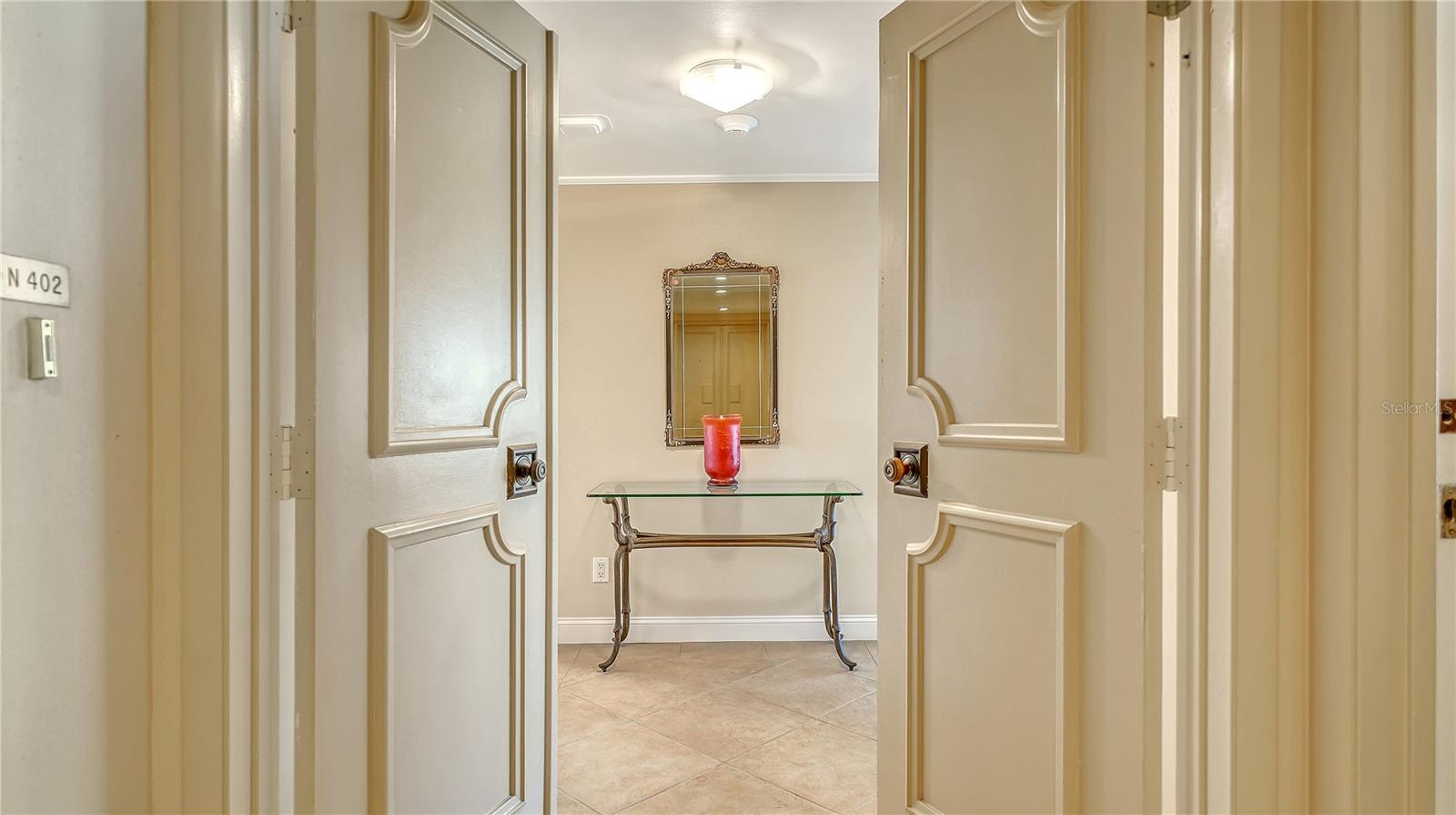 Image 4 of 41 For 603 Longboat Club Road 402n