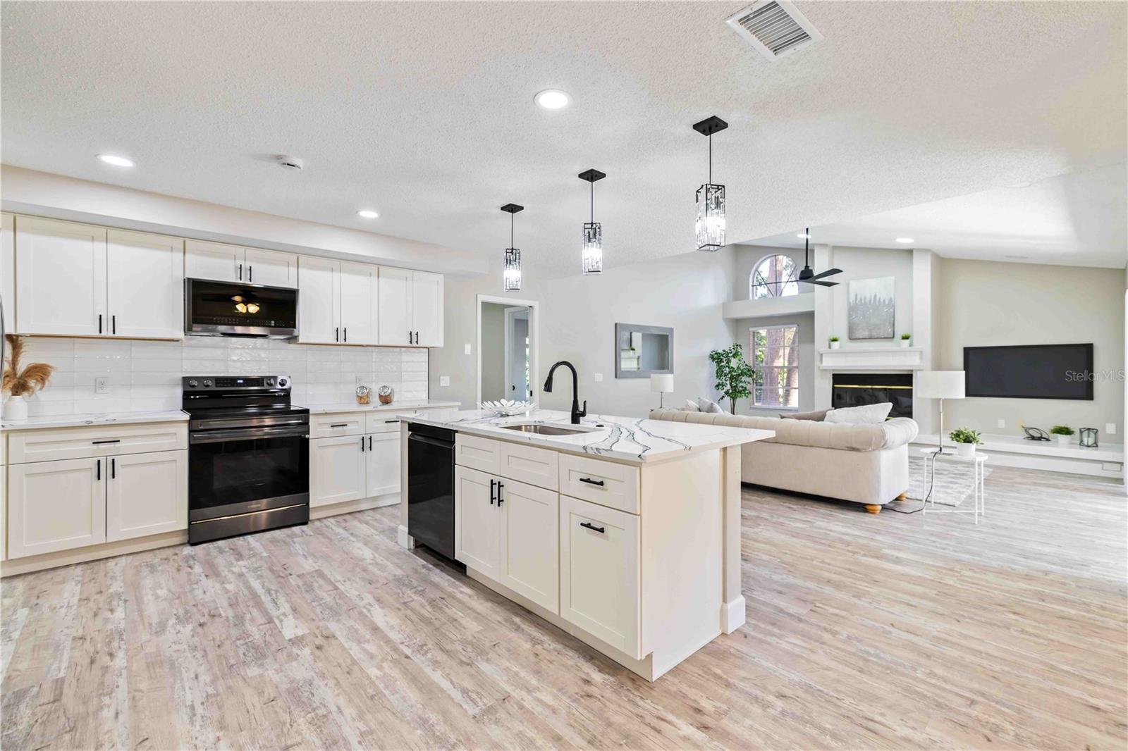 Image 7 of 44 For 1103 87th Street Nw