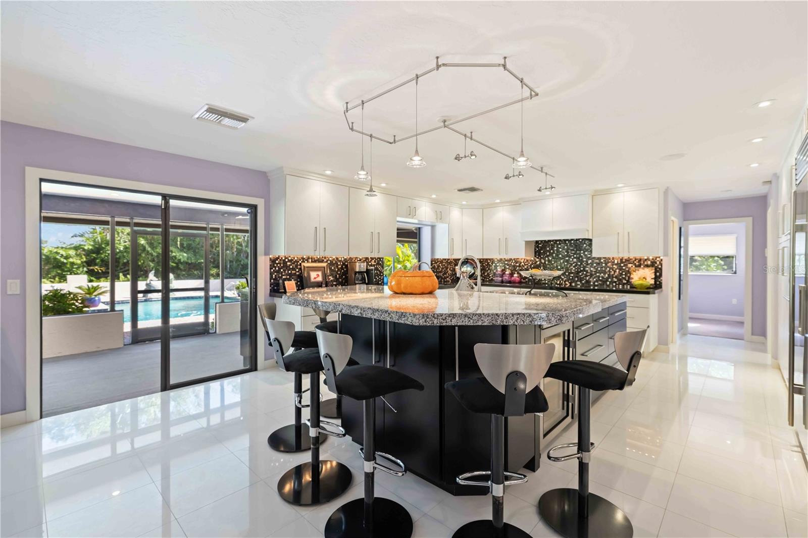 Image 11 of 57 For 505 Lyons Bay Road