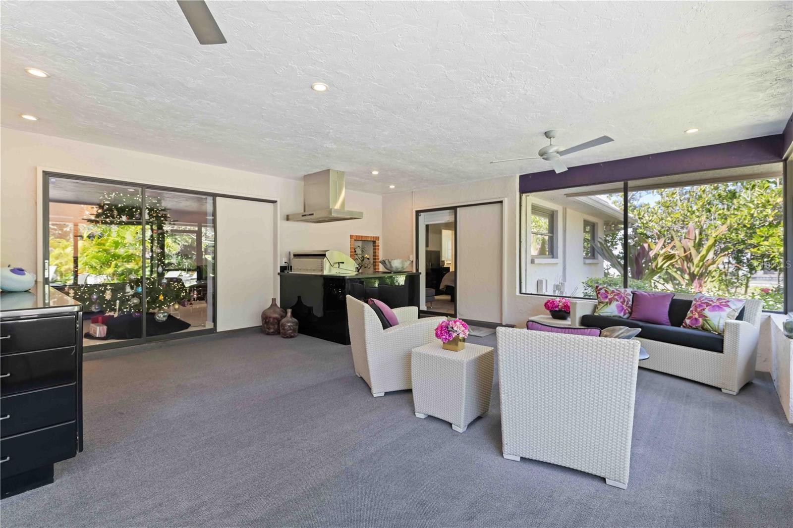 Image 25 of 57 For 505 Lyons Bay Road