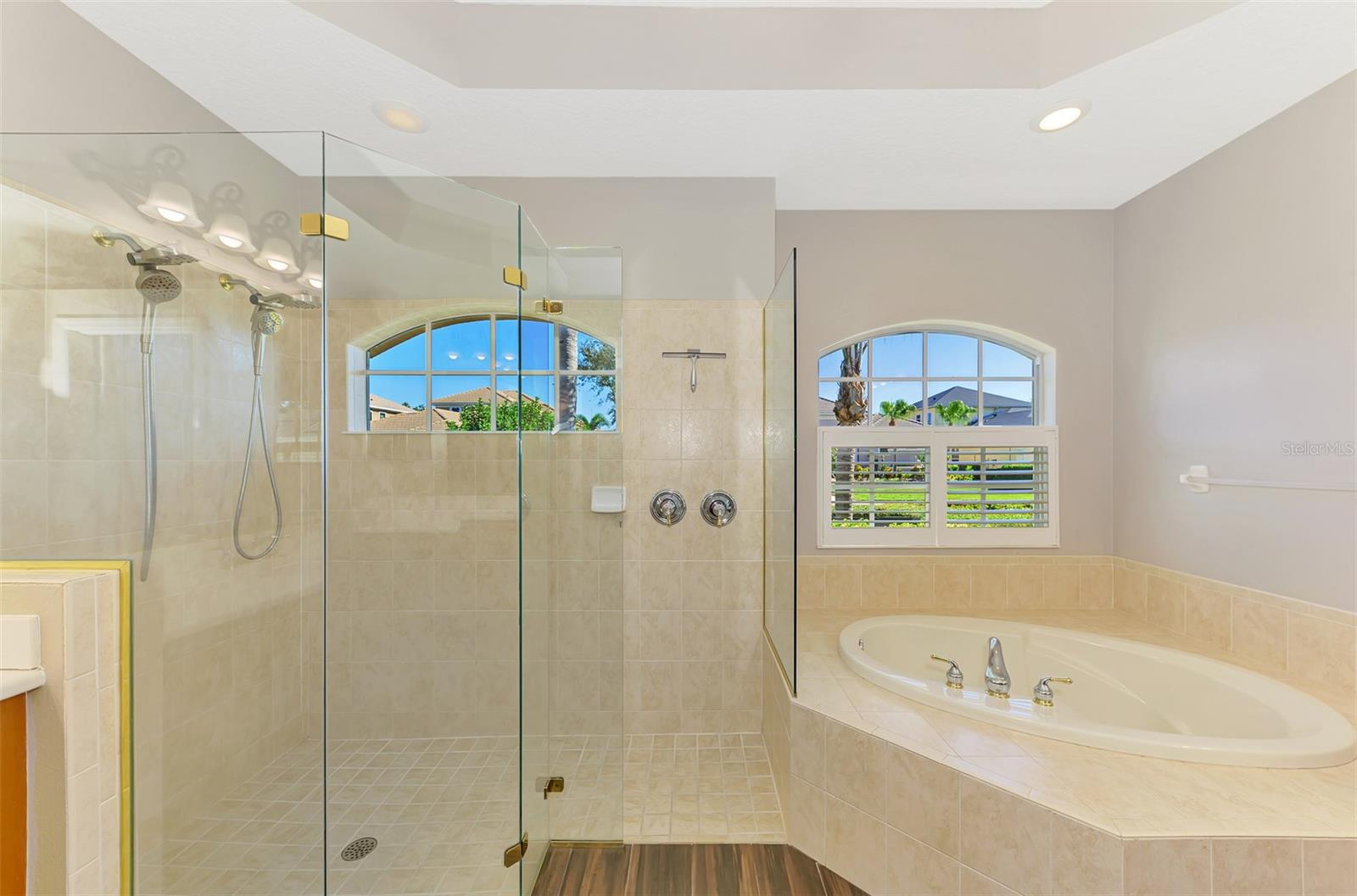 Image 46 of 97 For 6610 Coopers Hawk Court