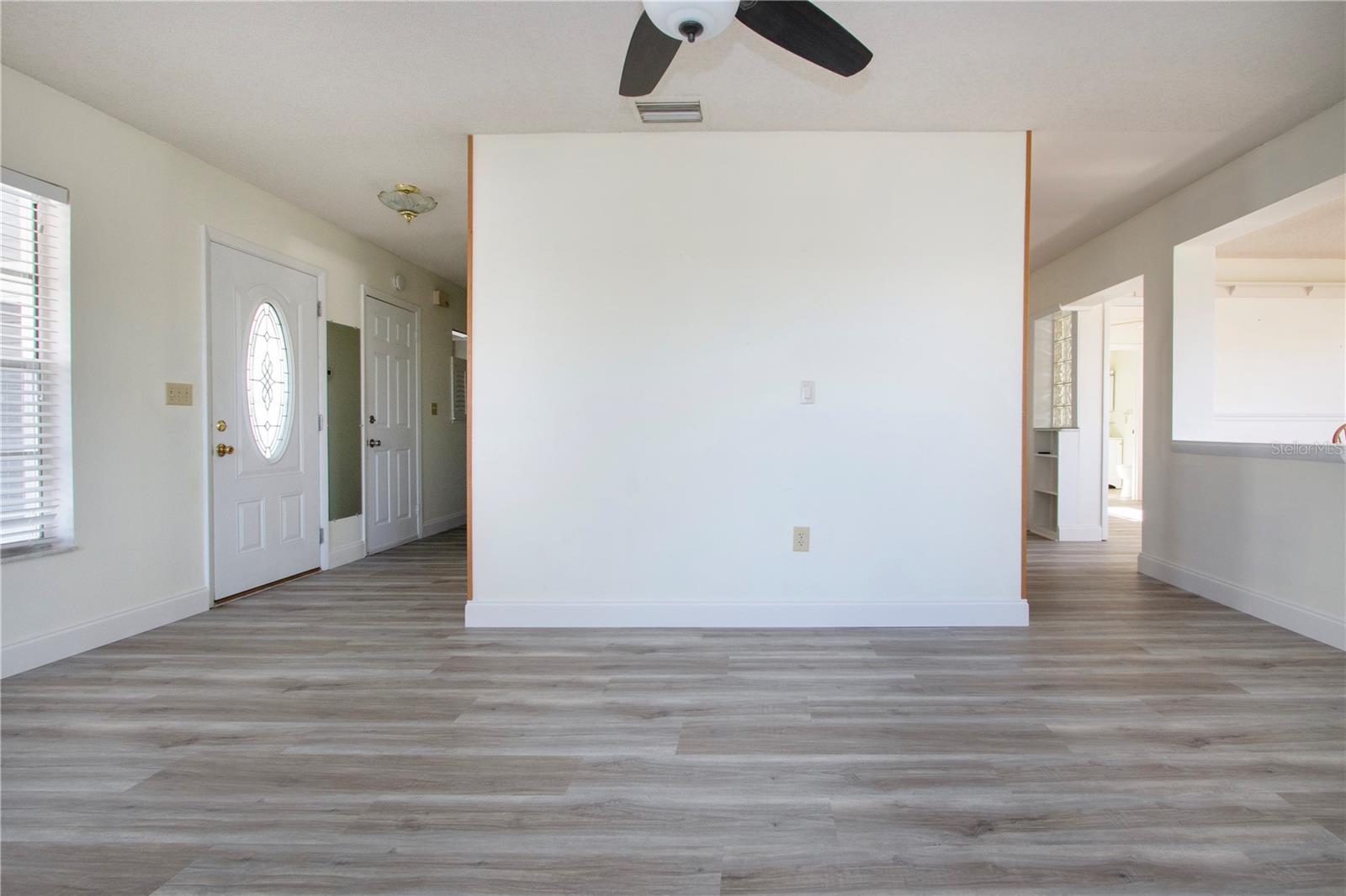 Image 12 of 93 For 3807 Joyce Drive