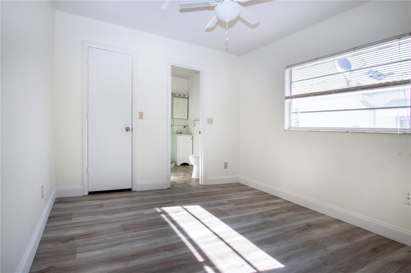 Image 29 of 93 For 3807 Joyce Drive