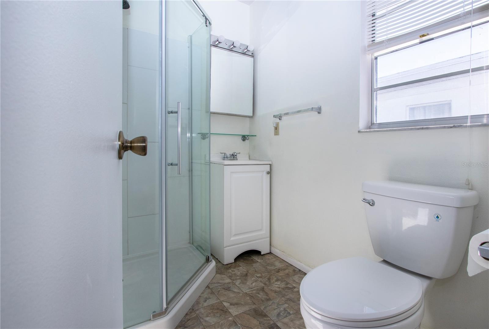 Image 33 of 93 For 3807 Joyce Drive