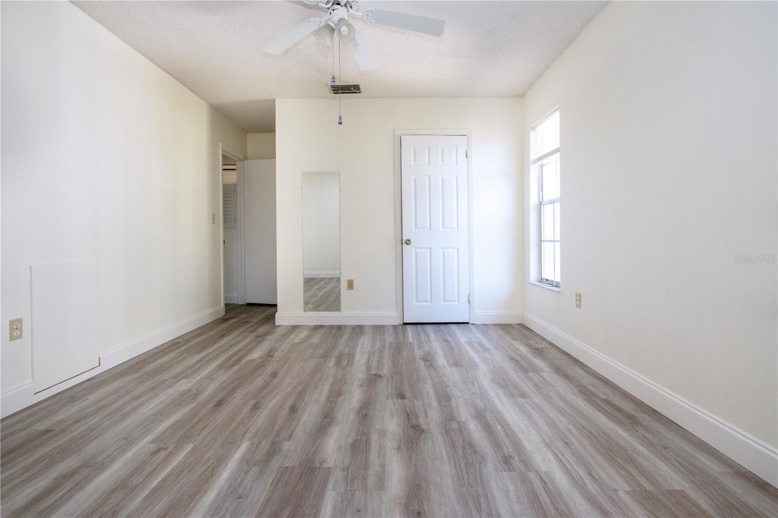 Image 39 of 93 For 3807 Joyce Drive