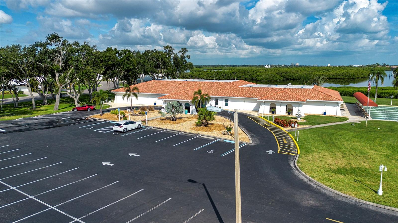 Image 56 of 93 For 3807 Joyce Drive