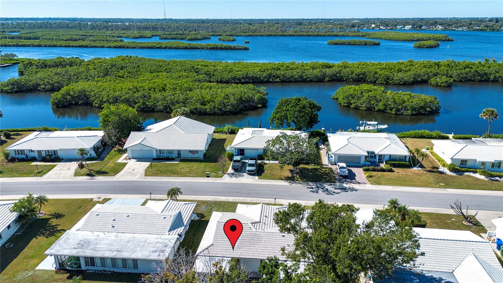 Image 7 of 93 For 3807 Joyce Drive