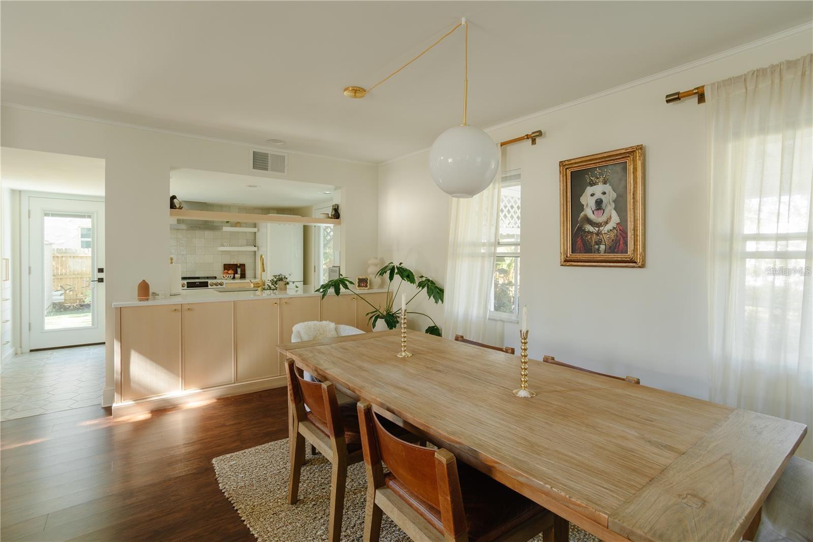 Image 3 of 34 For 2337 Ixora Avenue