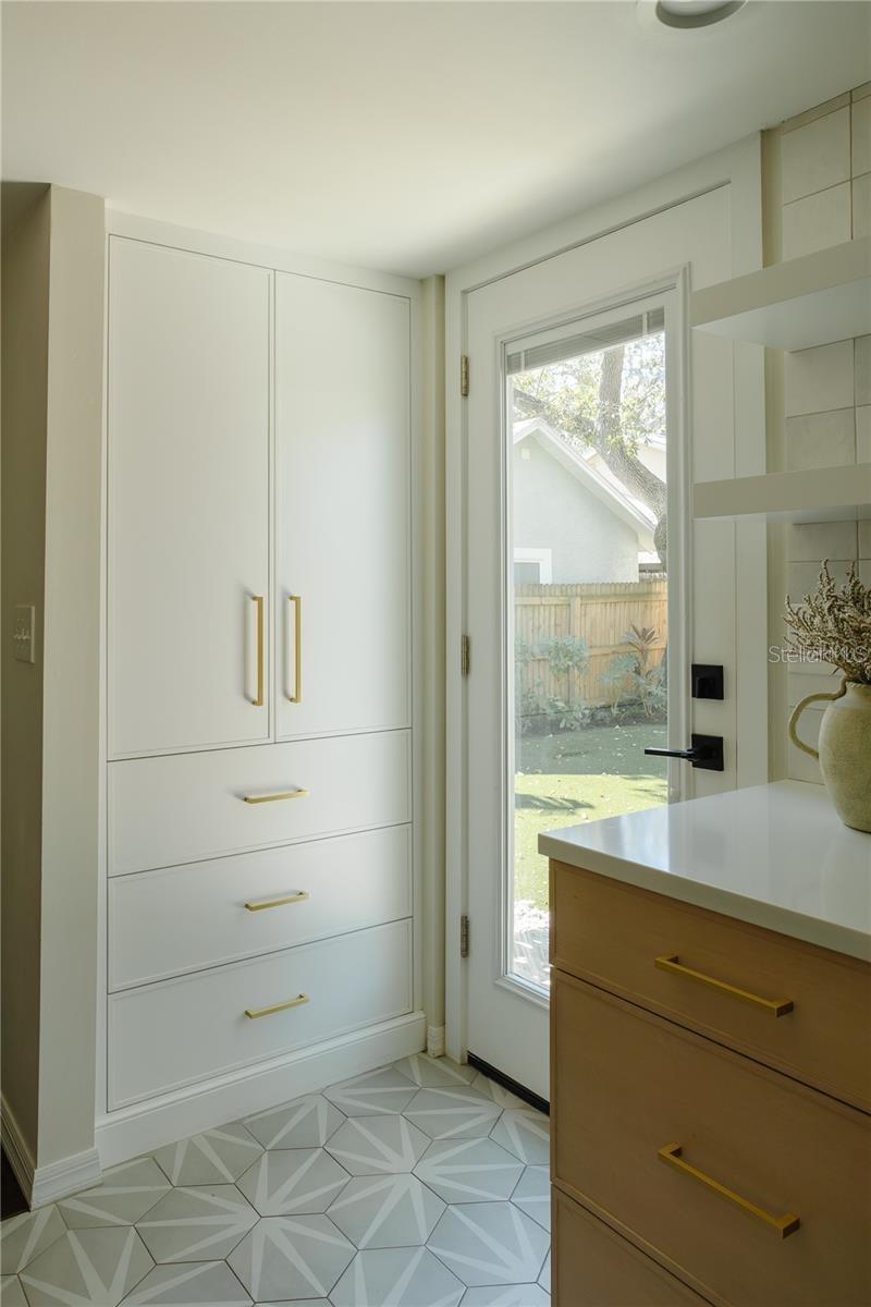 Image 31 of 34 For 2337 Ixora Avenue