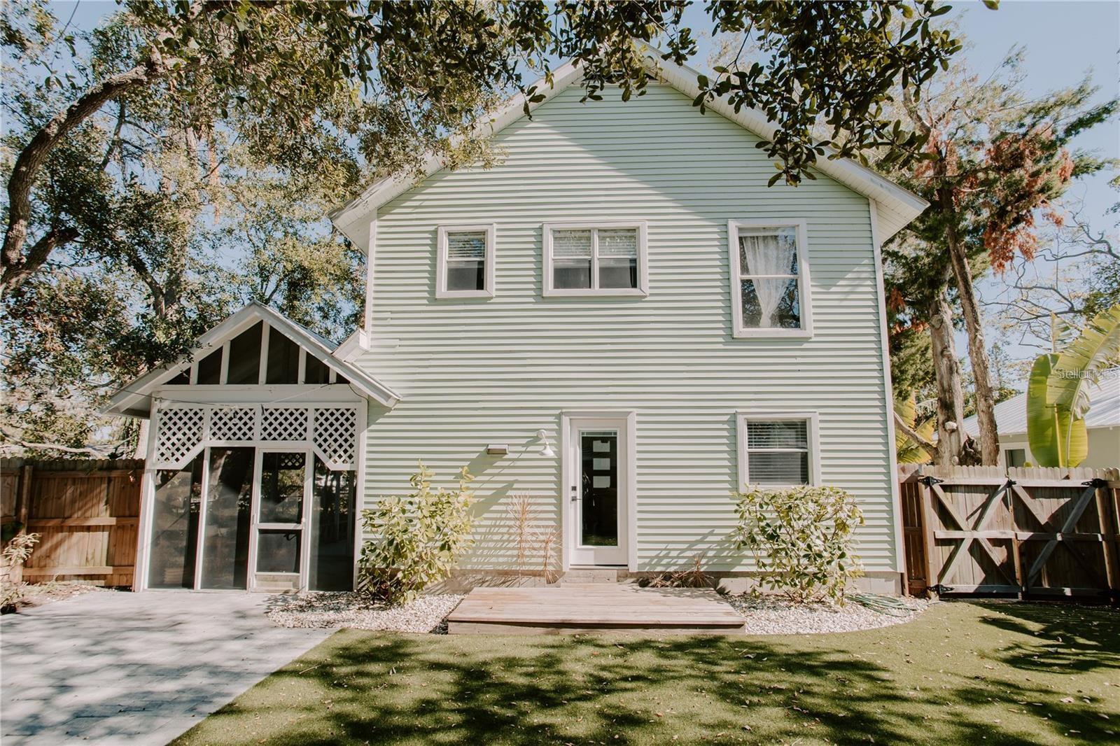 Image 32 of 34 For 2337 Ixora Avenue