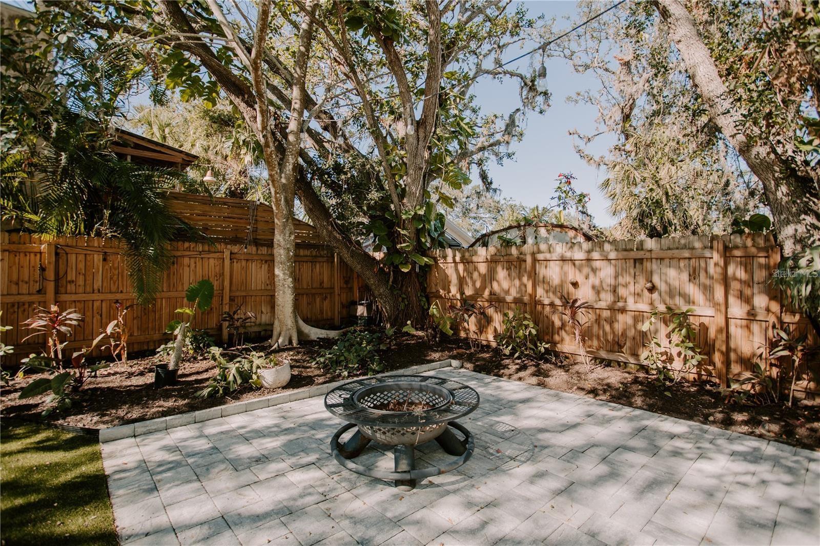 Image 34 of 34 For 2337 Ixora Avenue