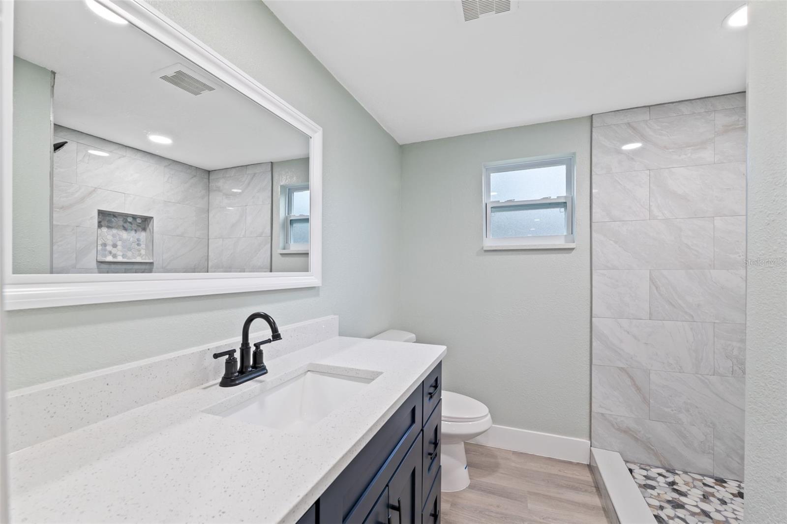 Image 16 of 34 For 8030 Gulf Way