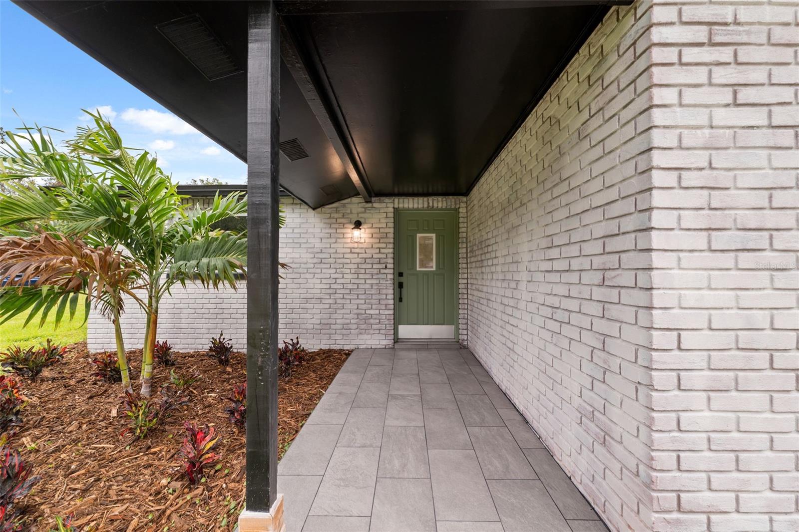 Image 2 of 34 For 8030 Gulf Way